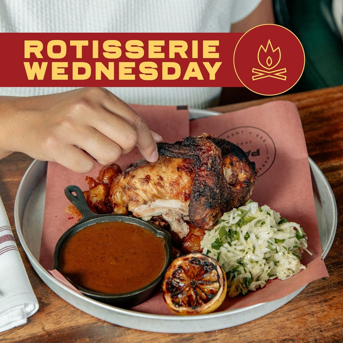 Rotisserie Wednesday is back at @parkdistillery 🍗 
Drop in for dinner after 5pm to enjoy these delicious deals. 
1/4 chicken with crushed baby potatoes, slaw and gravy for $17.99 or 1/2 rack of ribs with crushed potatoes and slaw for $19.99. 

Head 