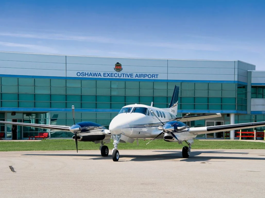 Oshawa Executive Airport (YOO)