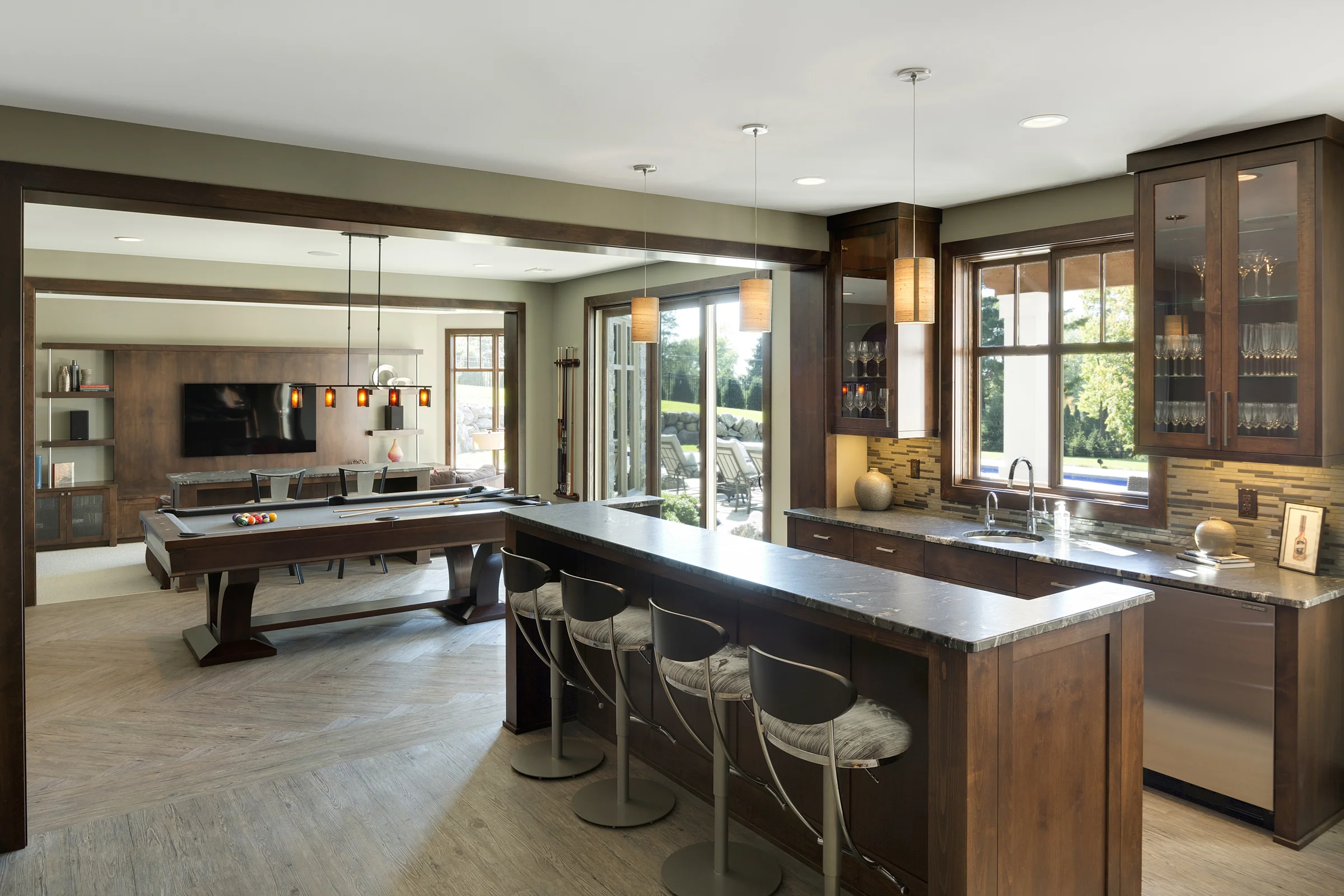437 Ferndale_054.jpg