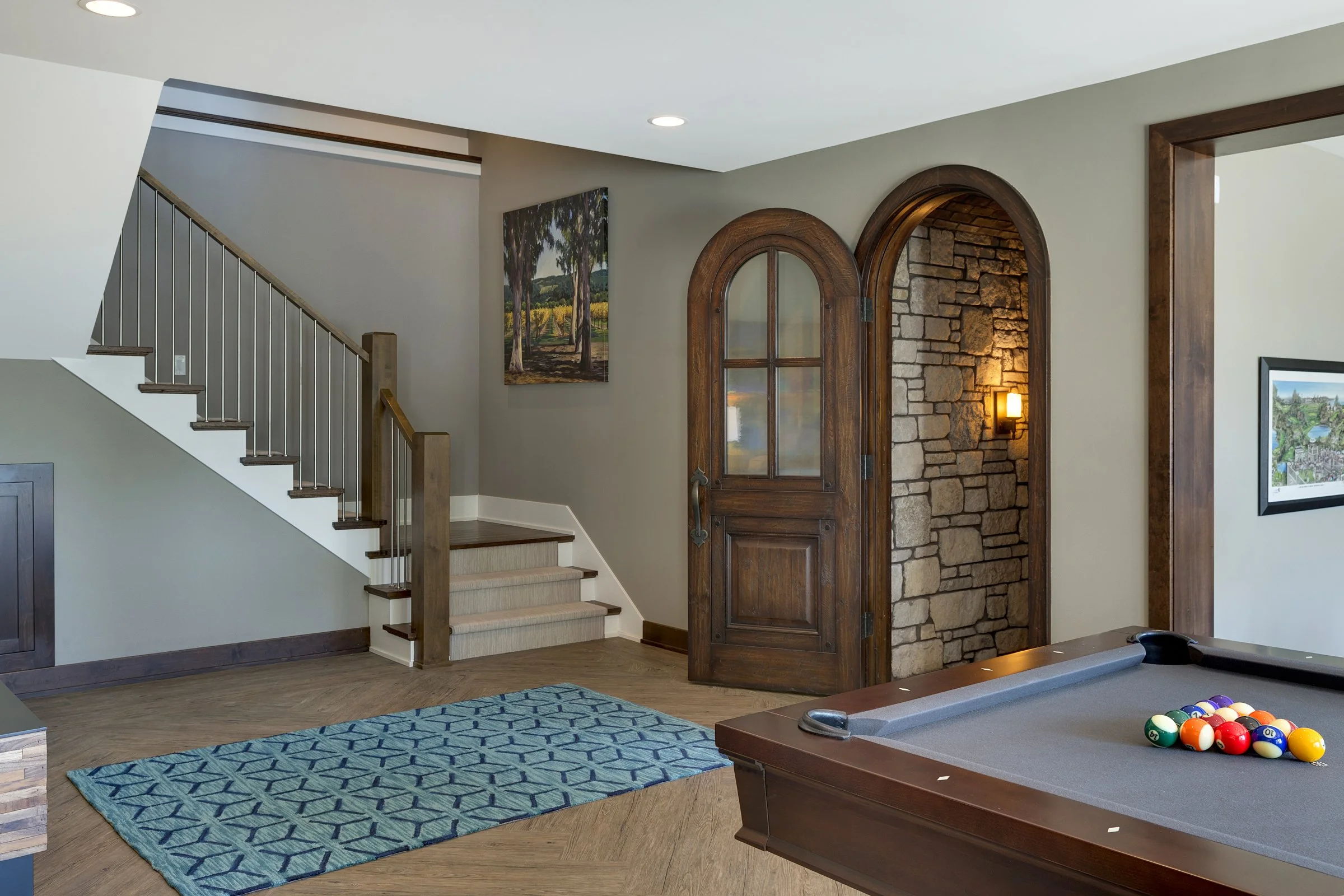 437 Ferndale_058.jpg