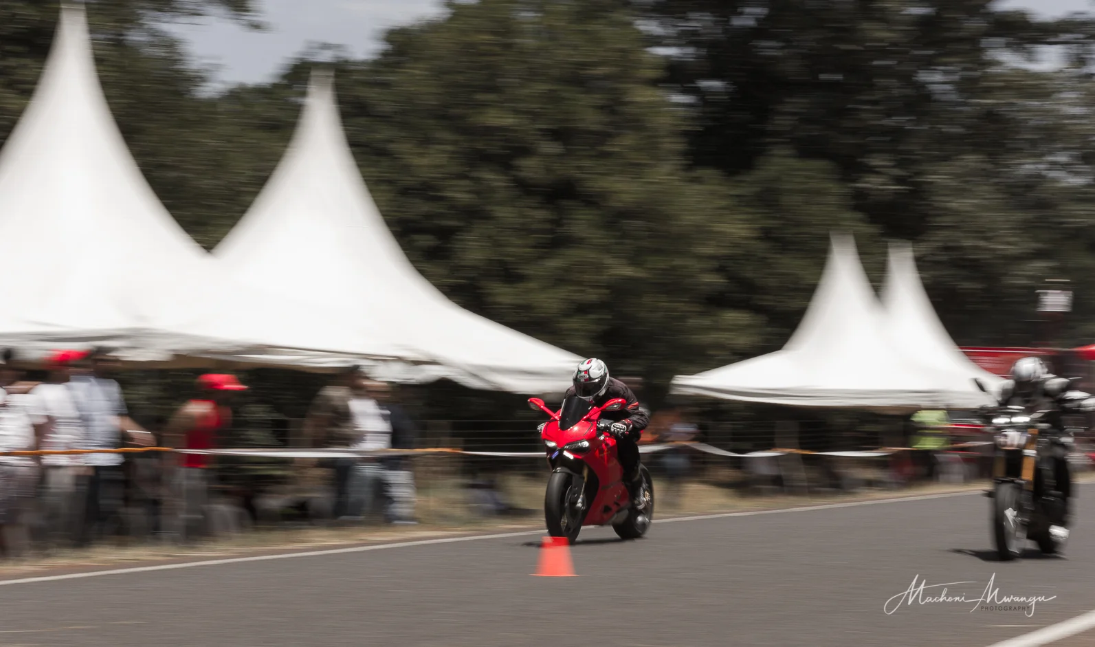 Ducatti Panigale 1199.jpg