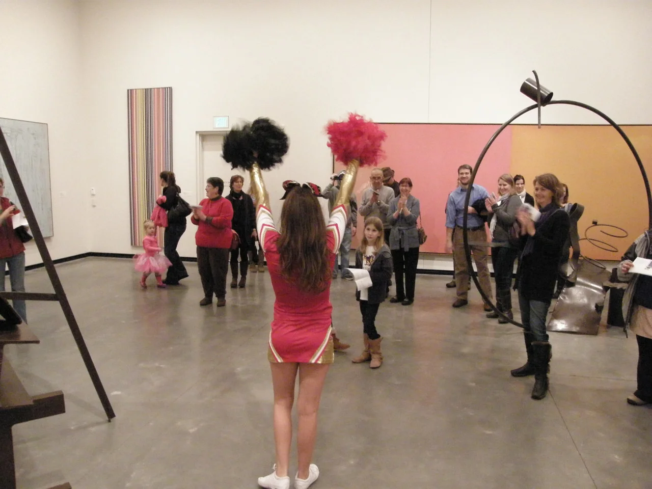 Museum Tour Remix: Cheers for Art, with professional cheerleader Stephanie Drachman
