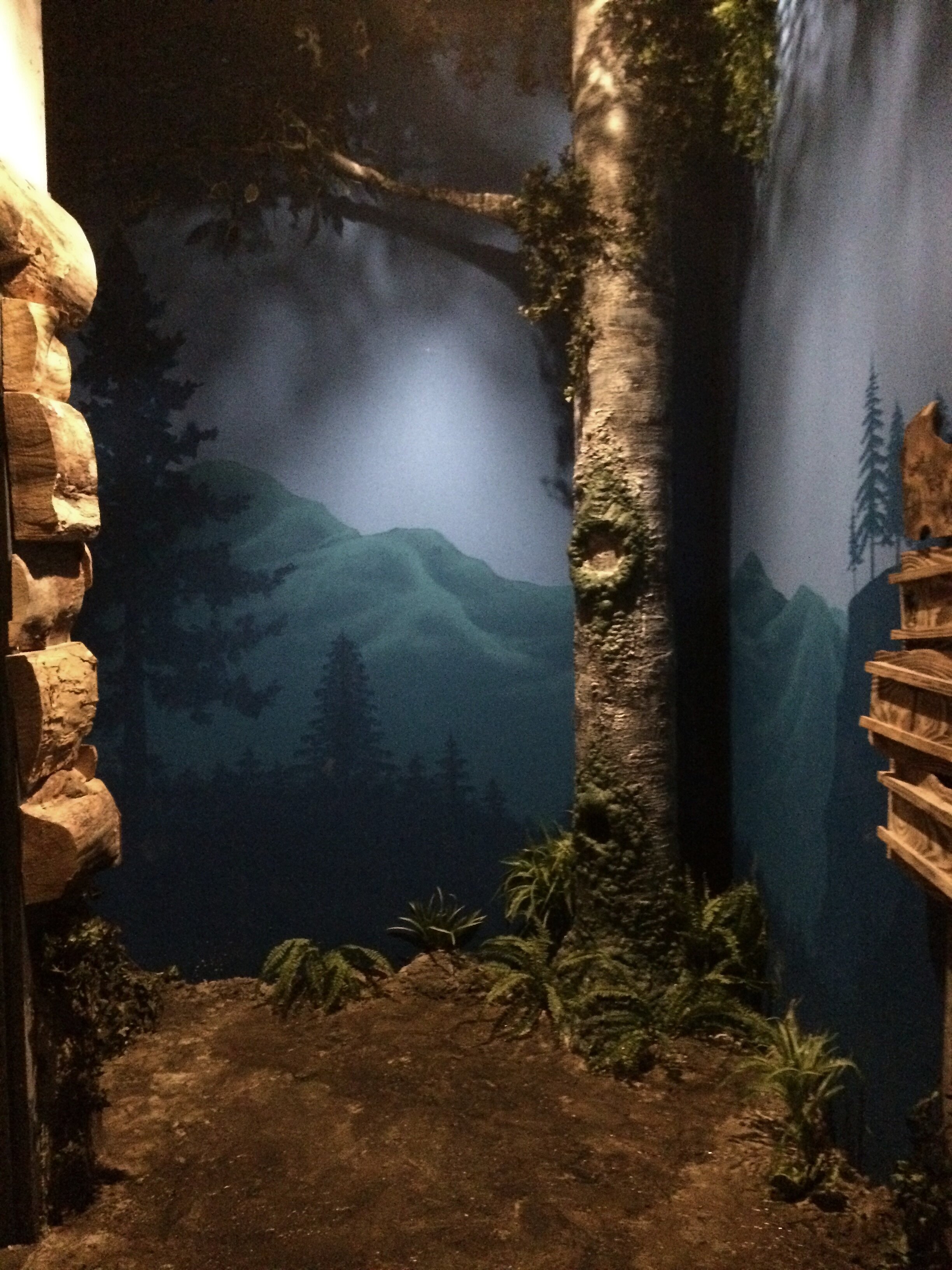 Sculpted Tree & Mural for "Gold Rush" Room/ Escape Game
