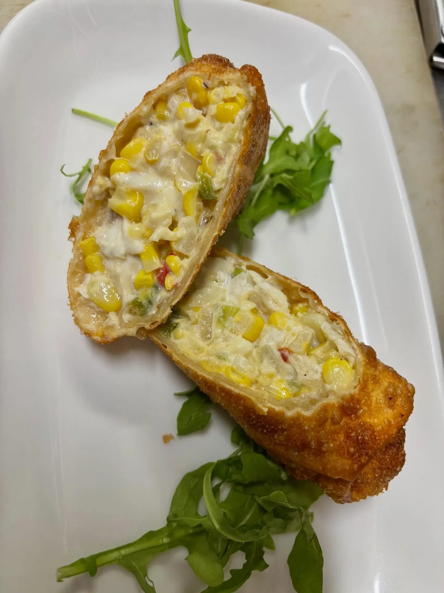 Lump Crab &amp; Sweet Corn Eggroll !  #tiffanystapandgrill