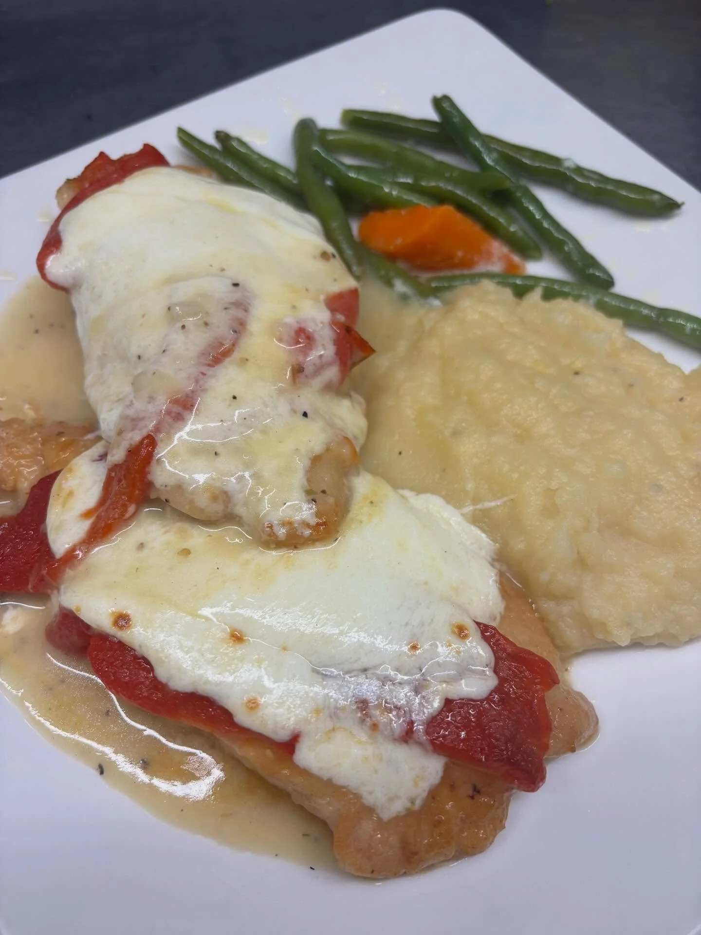 #1. Chicken Cardinale | Saut&eacute;ed Chicken Breasts | Roasted Sweet Red Bell Peppers | Fresh Mozzarella | Lemon Butter Garlic Sauce.  #2. Seafood Newburg | Lobster | Scallops | Shrimp | Seafood Veloutte | Puff Pastry.  #3.  Half Pound Center Cut F