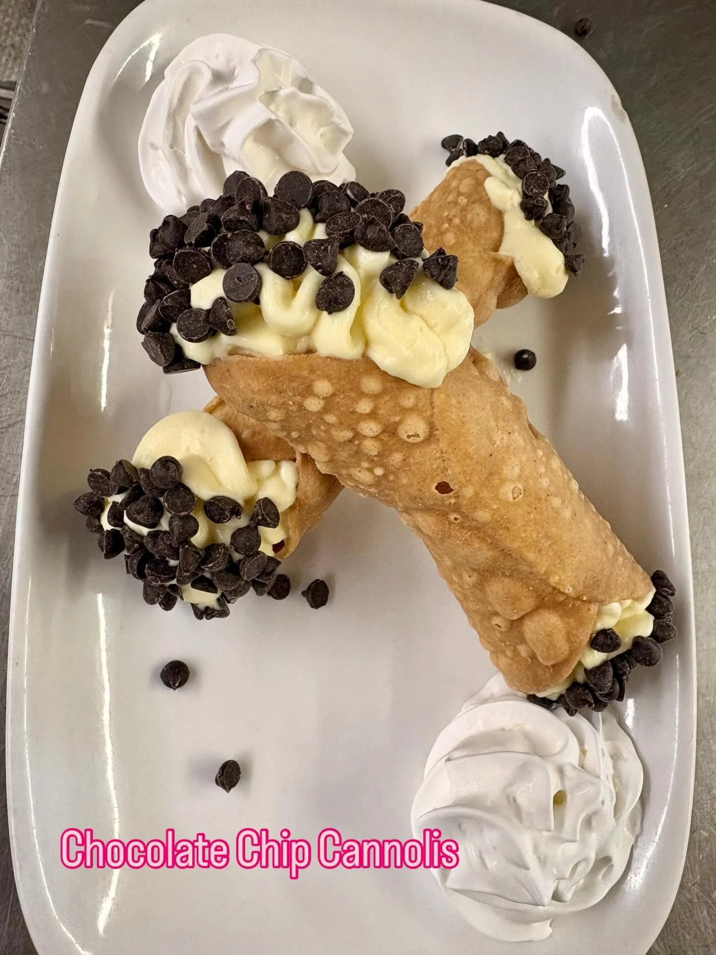 Cheryl made Chocolate Chip Cannoli&rsquo;s!  #tiffanystapandgrill