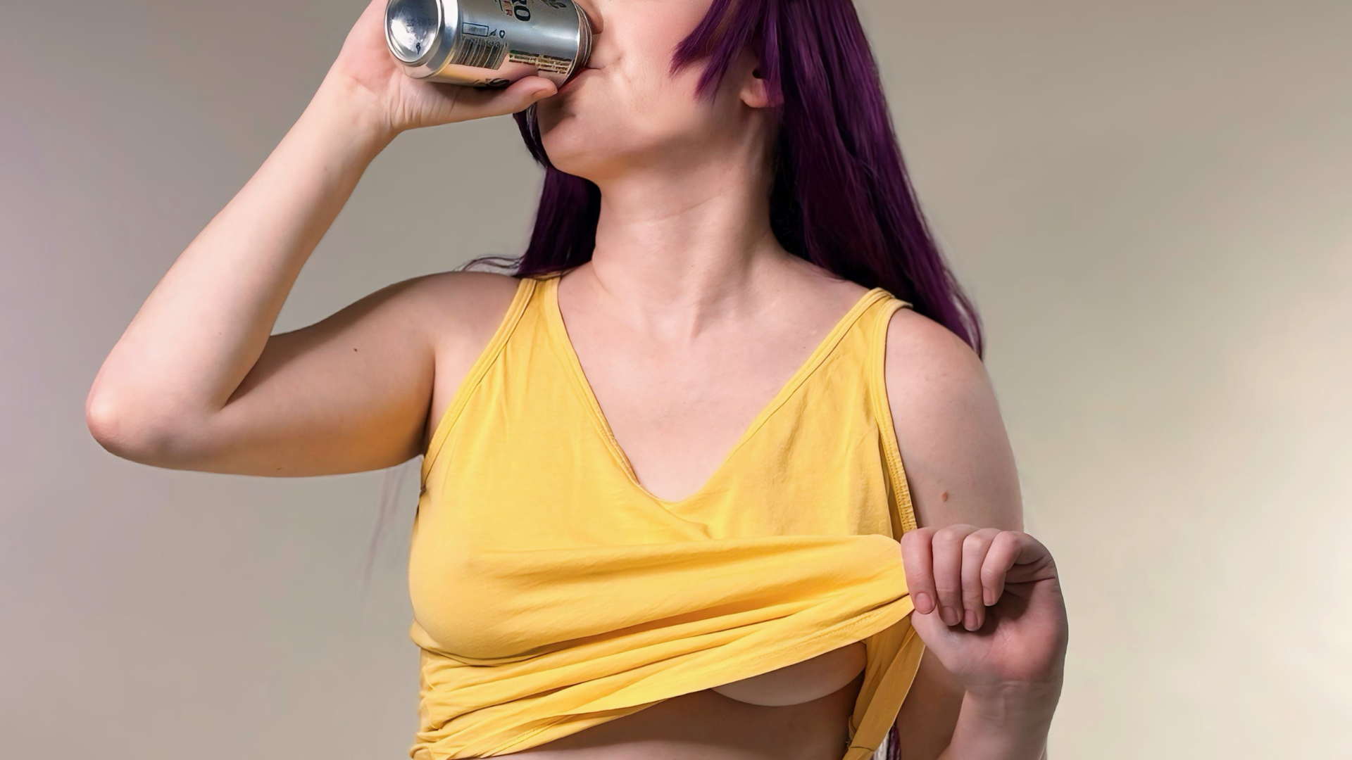 Misato Drinking 2.png