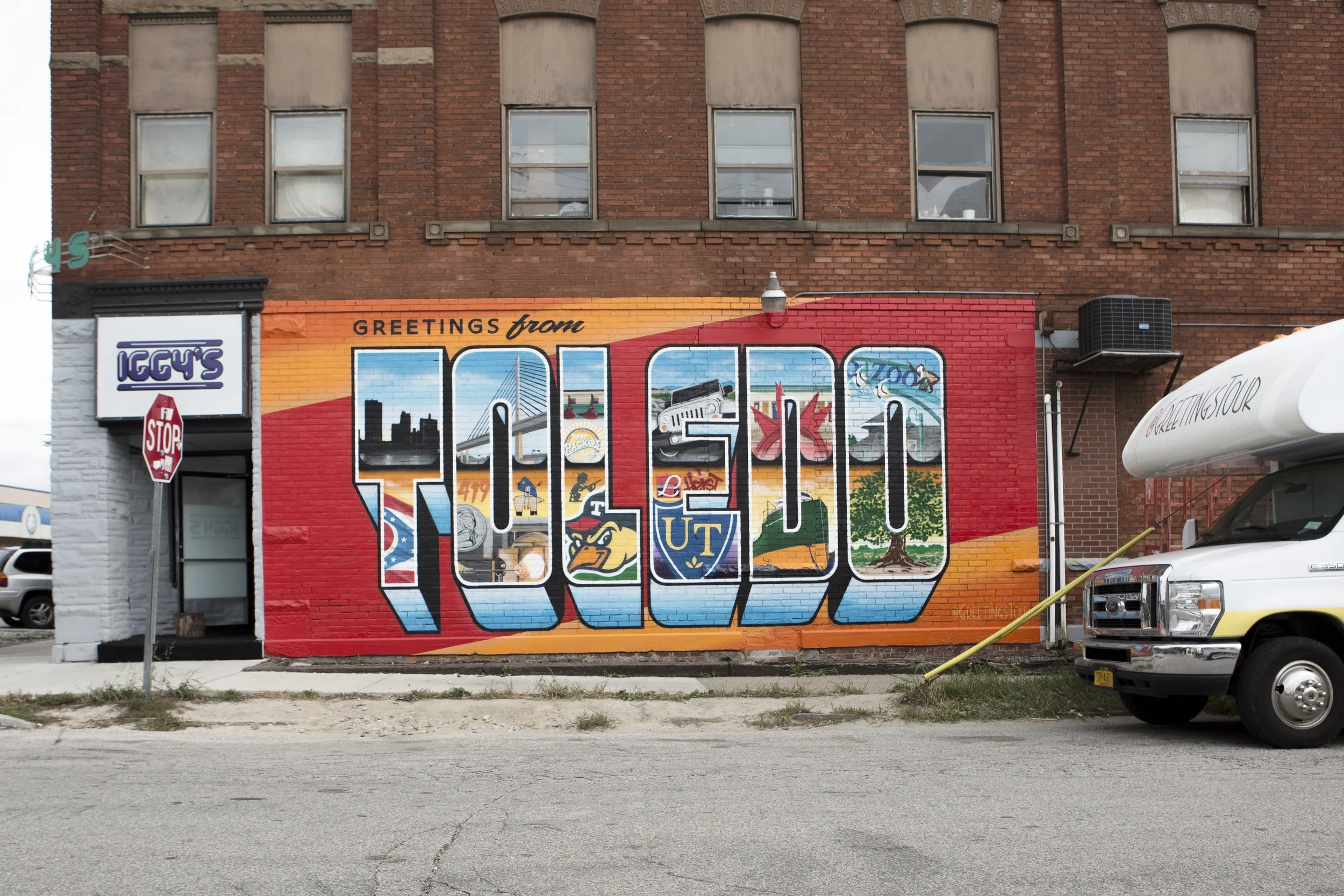 Greetings From Toledo (2015) Mural by Victor Ving & Lisa Beggs