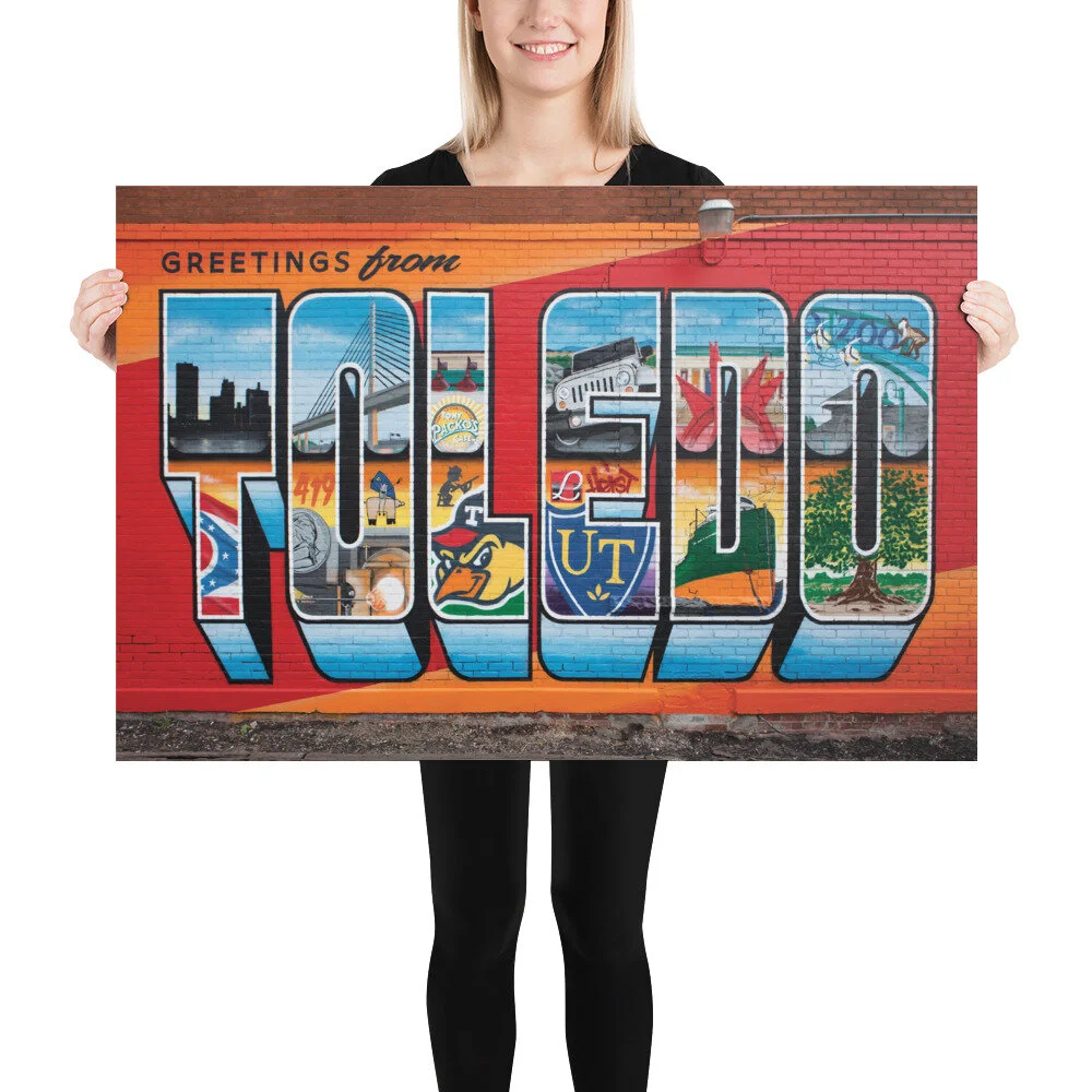 Greetings From Toledo (2015) Mural by Victor Ving & Lisa Beggs