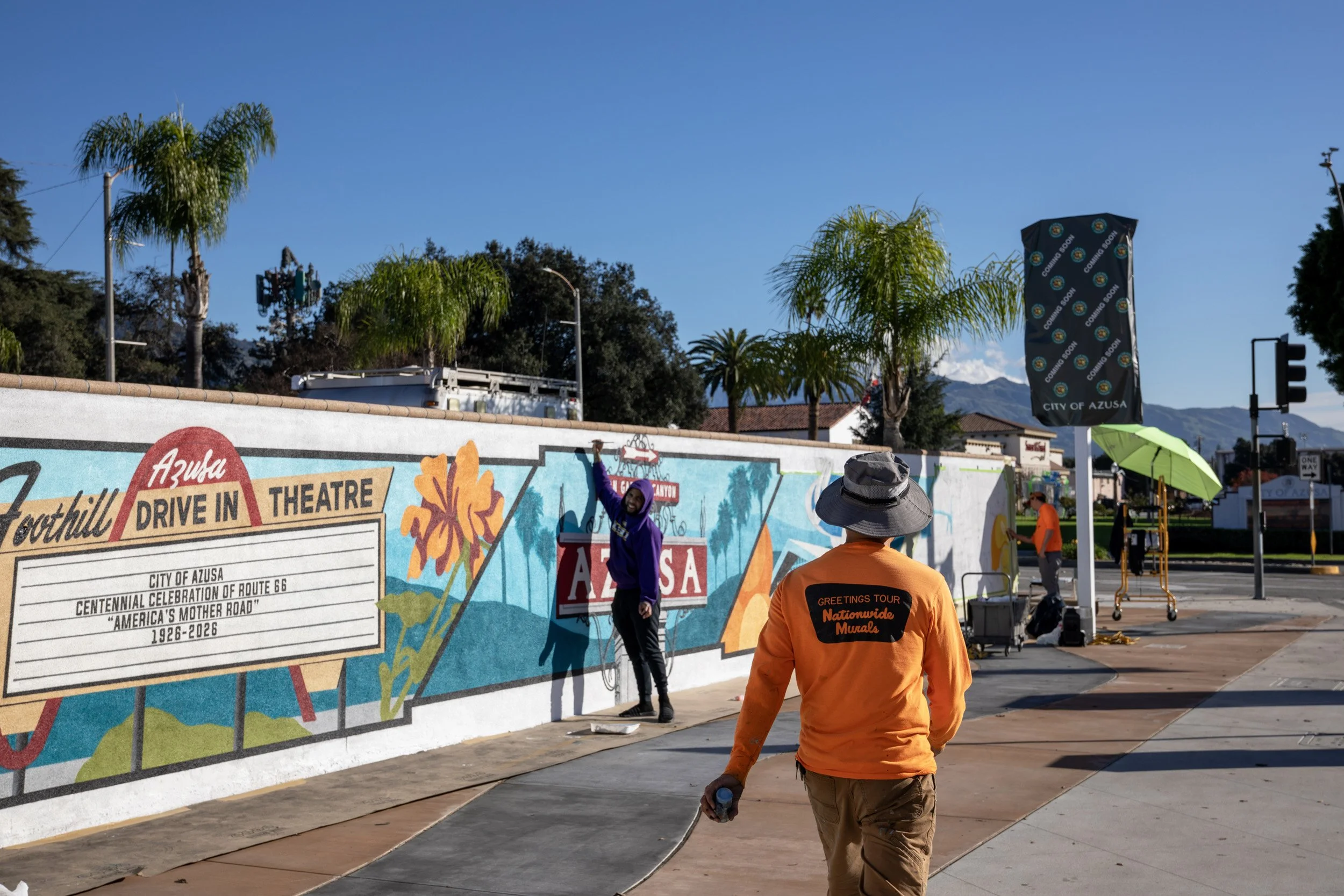 Victor Ving & Local Artist in Azusa - Street Art