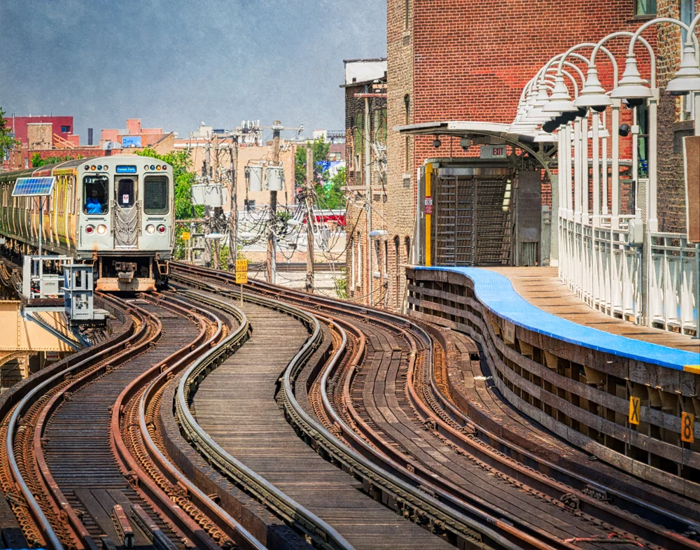 Izzy Kapetanovic Along The Curve 20 x 16 Photography