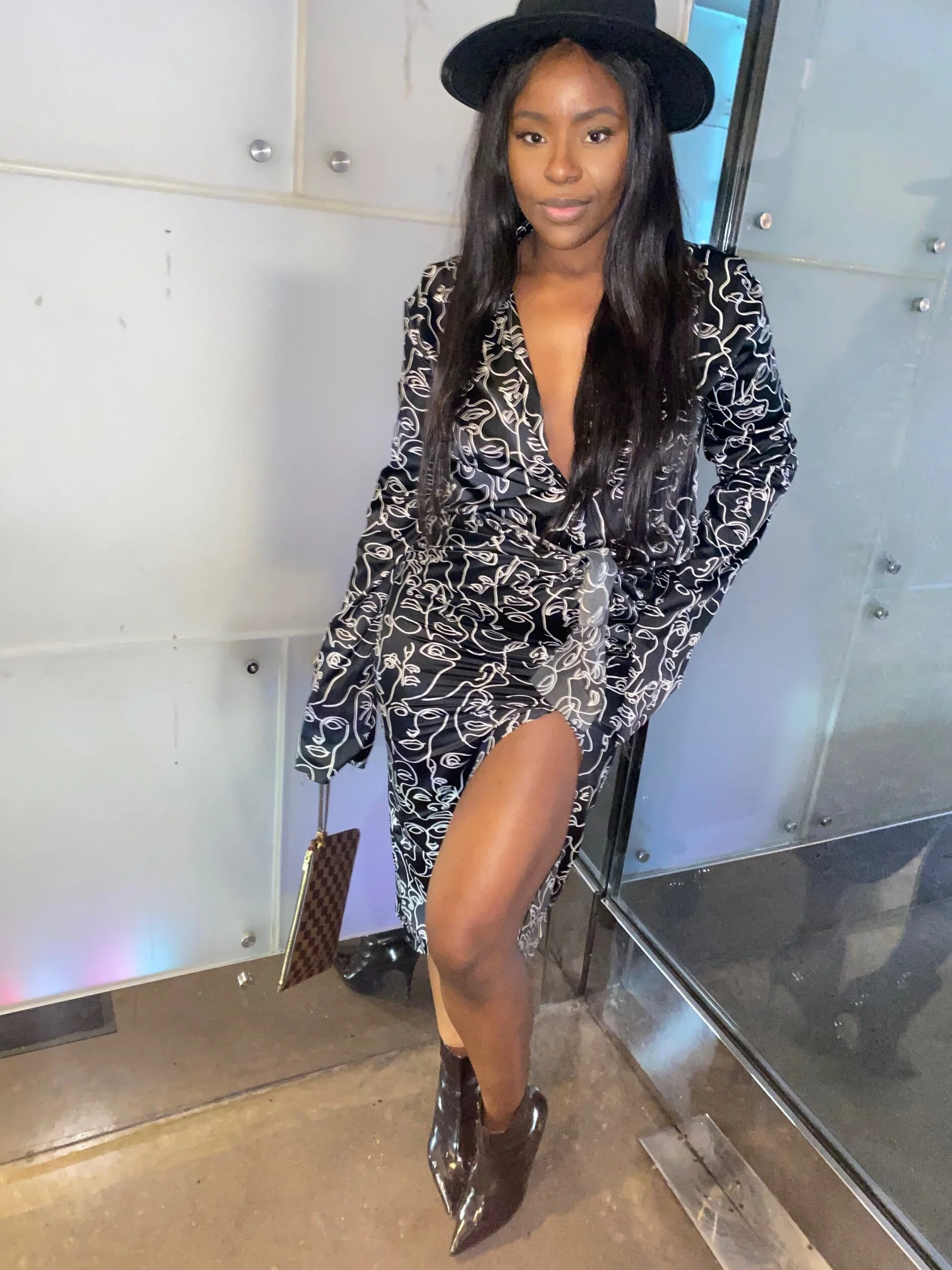 CCA8B3BF-CD79-423D-ABAB-38B6C0B0B19B