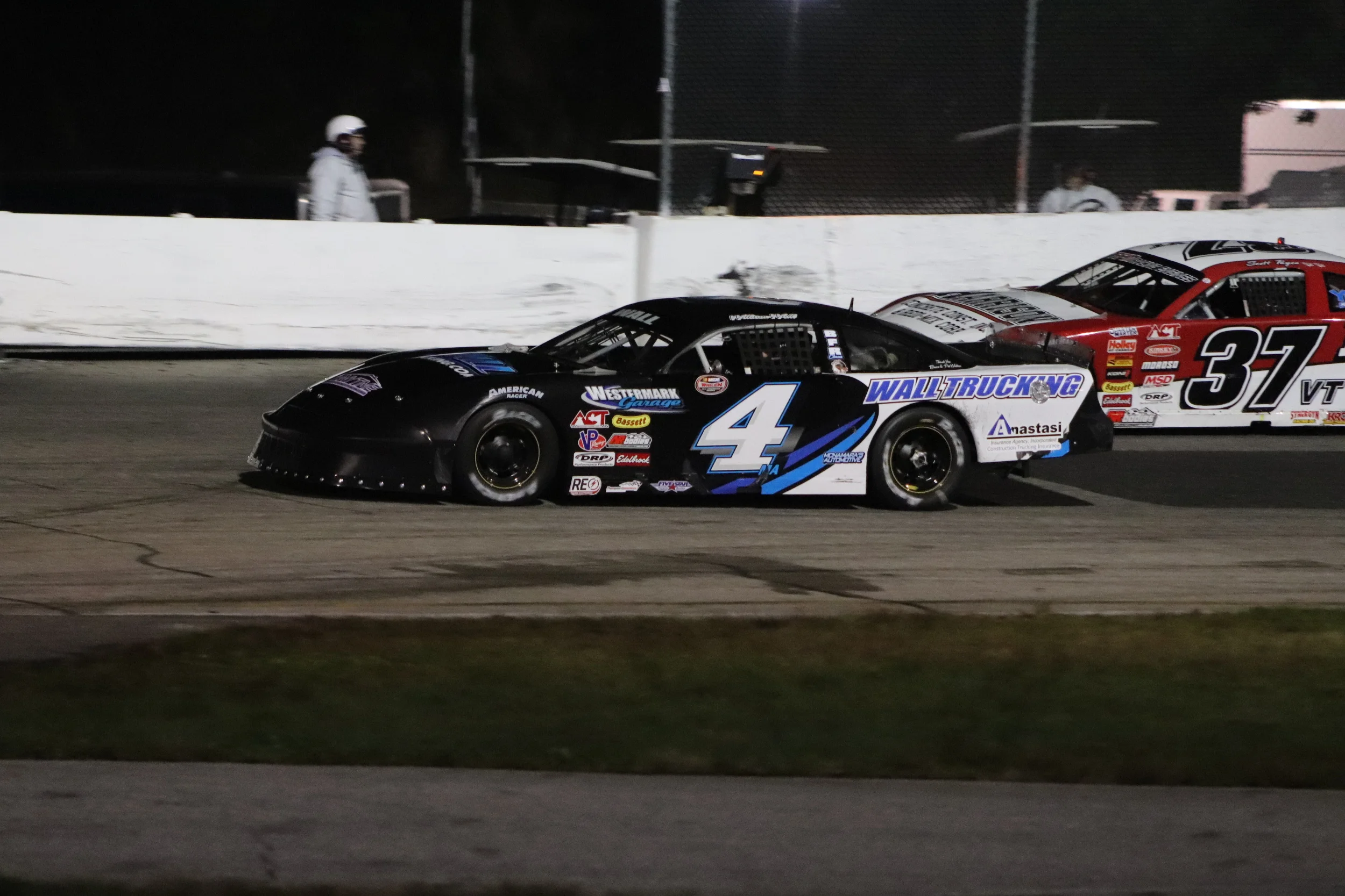 Wall Inherits Surprise Thompson Victory as Payea Secures Title  