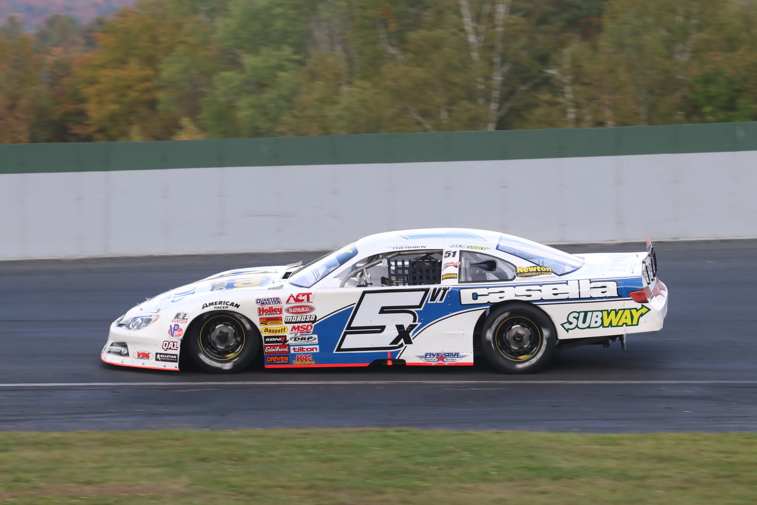 Therrien Wins Milk Bowl Pole on Qualifying Day