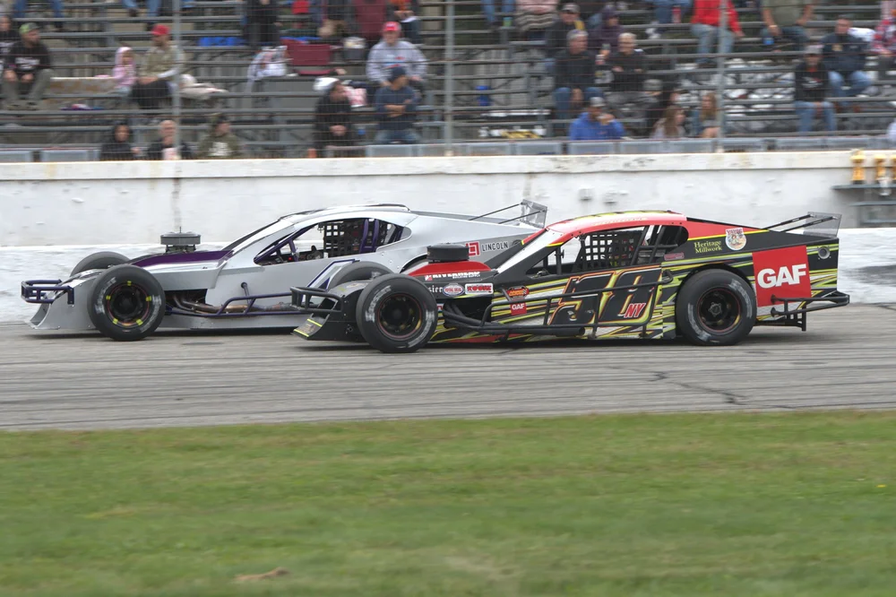 Thompson Raceway 2022 Schedule Act And Pass Unveil Thompson Oval Track Schedule For 2022 — American  Canadian Tour