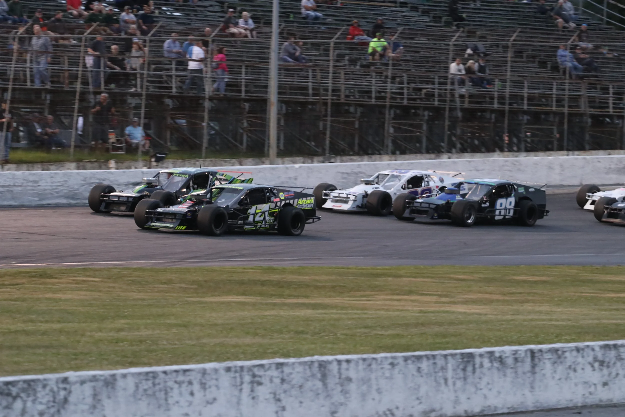 More Laps, More Cash on Tap for Epic Thompson Speedway Mid-Week Doubleheader