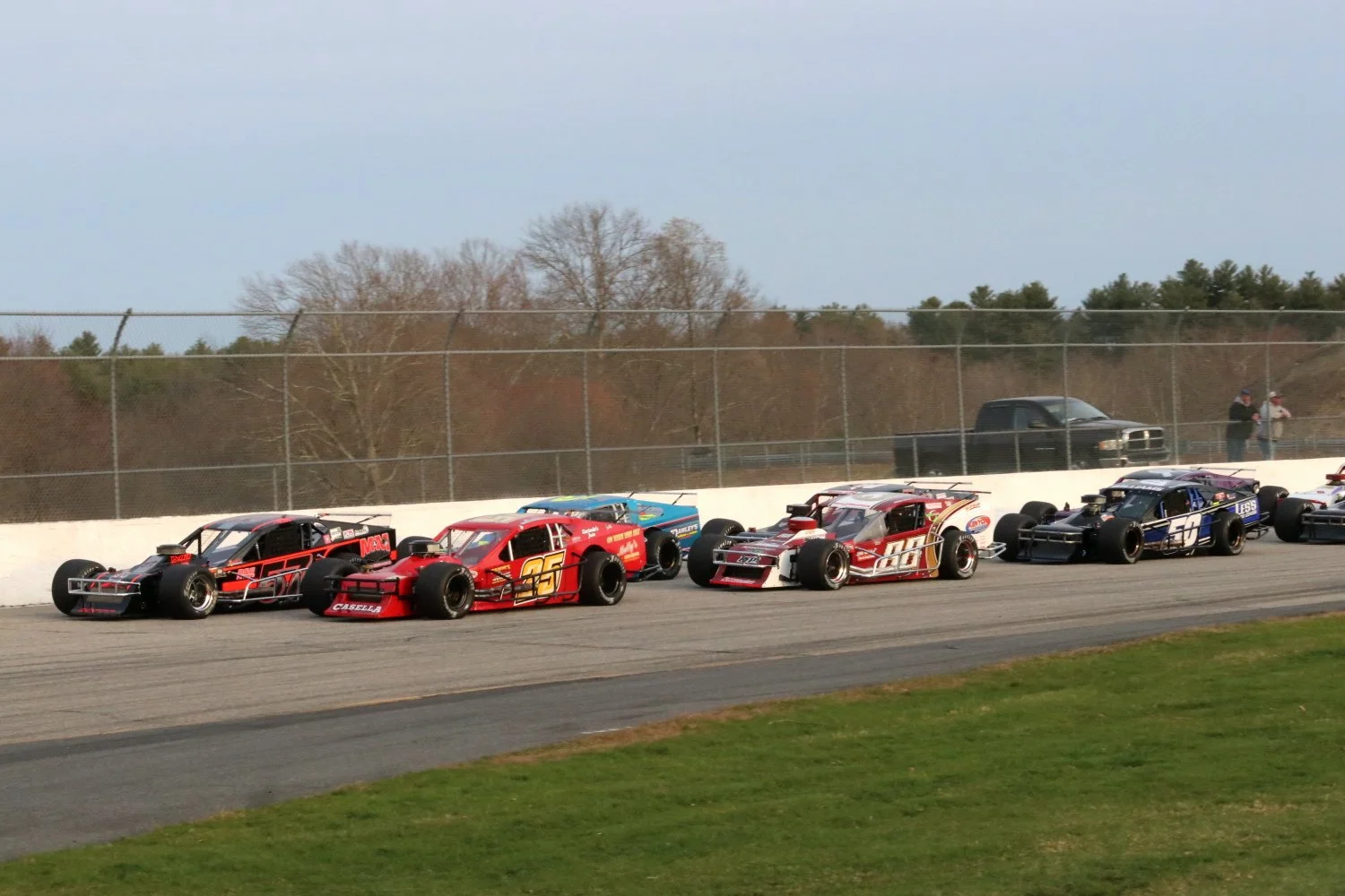 Boston Beer Company &amp; Twisted Tea Support Return of Thursday Night Thunder at Thompson Speedway
