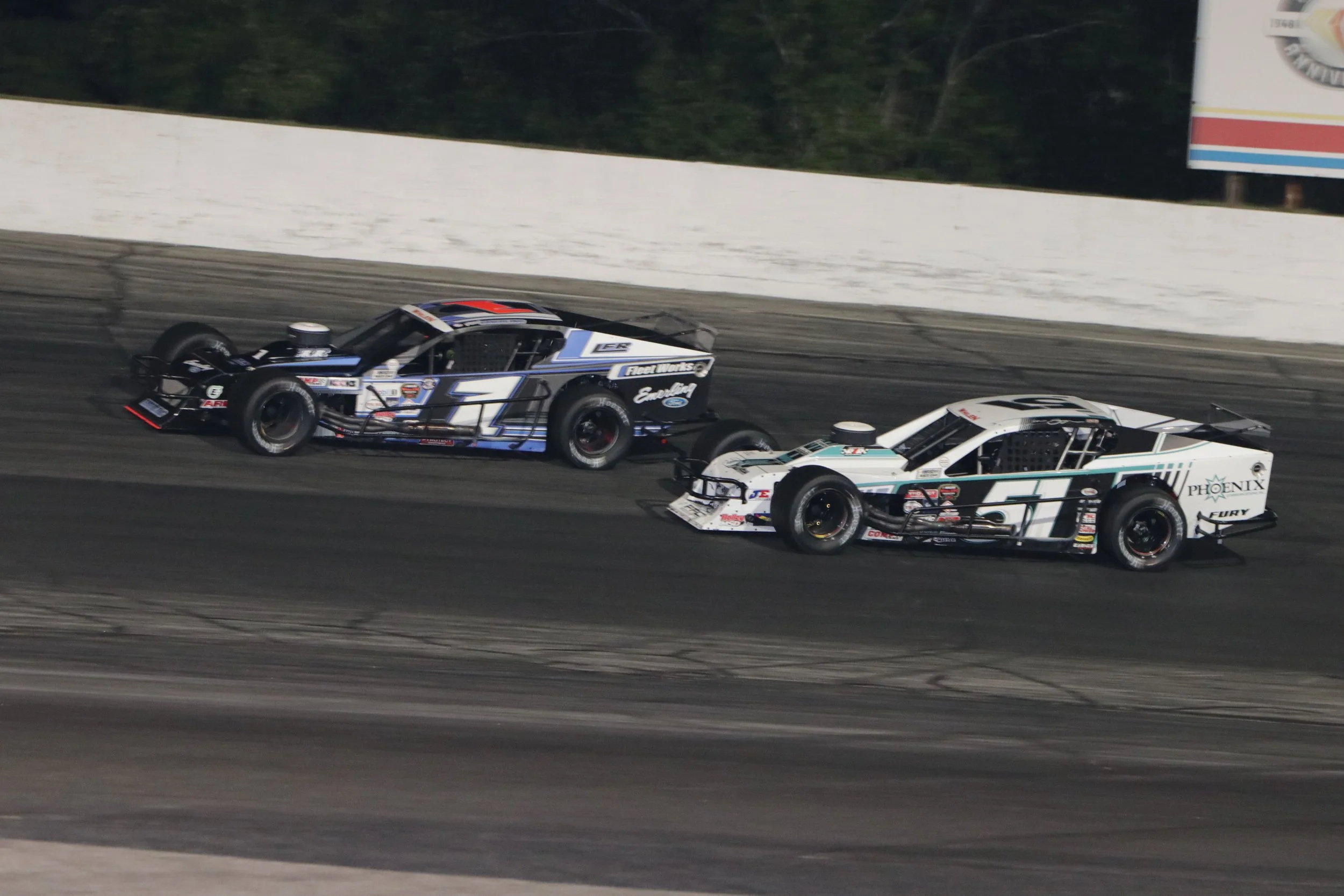 NASCAR Modifieds Bring a Roaring End to Sunoco World Series Weekend