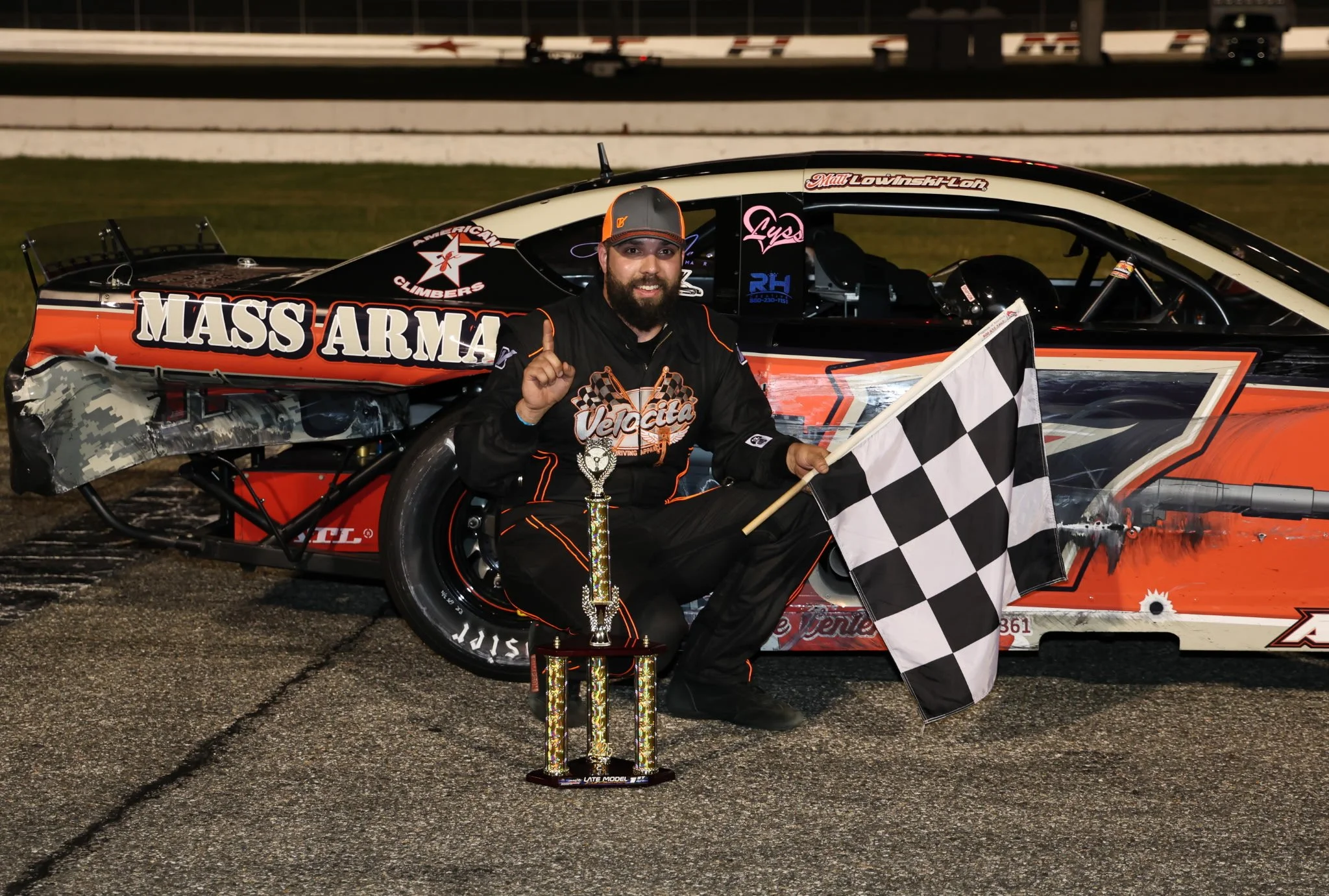 Lowinksi-Loh and Williams Split Fall Showdown Twin 50s at Thompson