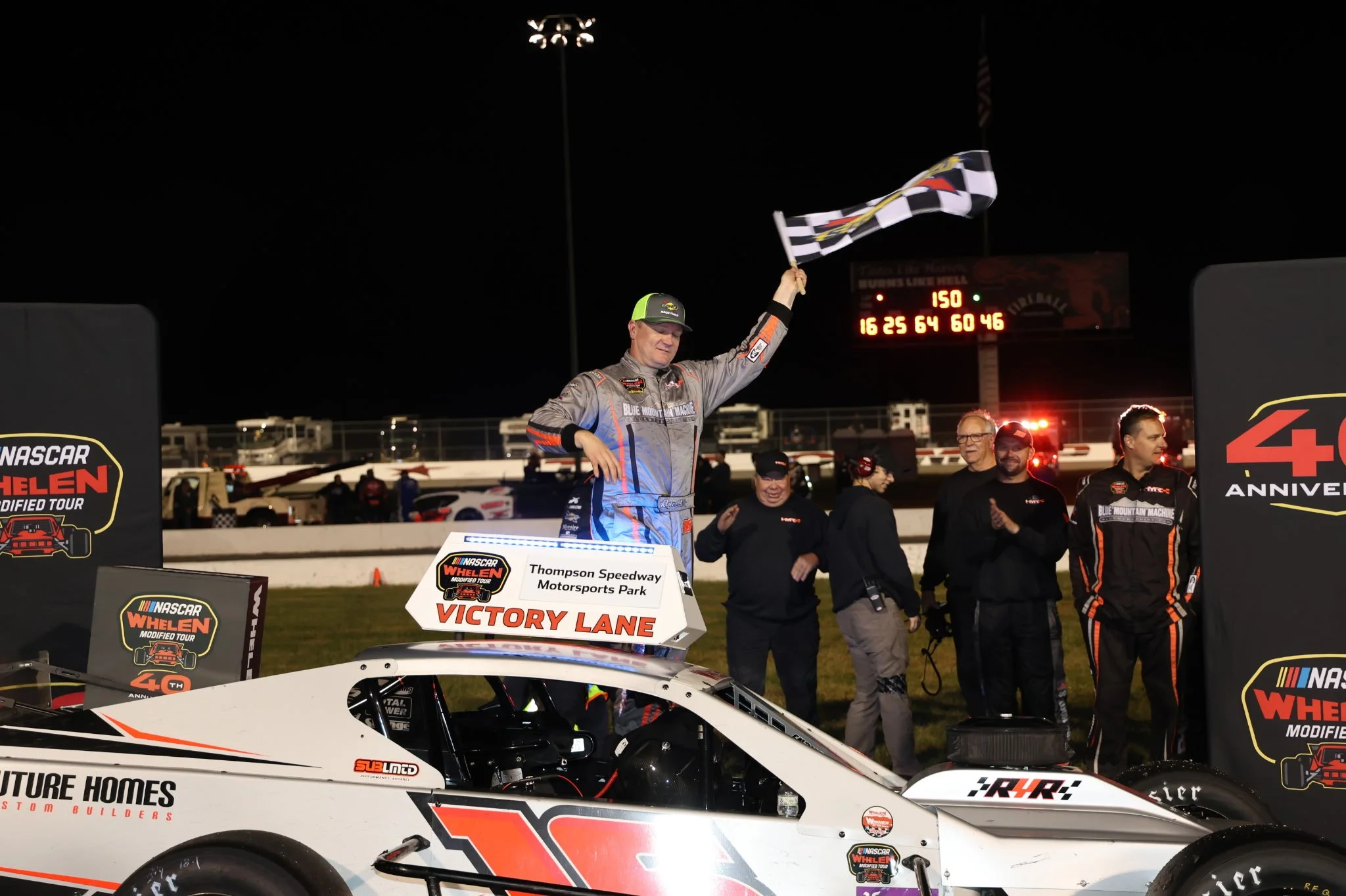 Silk & Hirschman Spilt Modified High Honors on Sunoco World Series Saturday