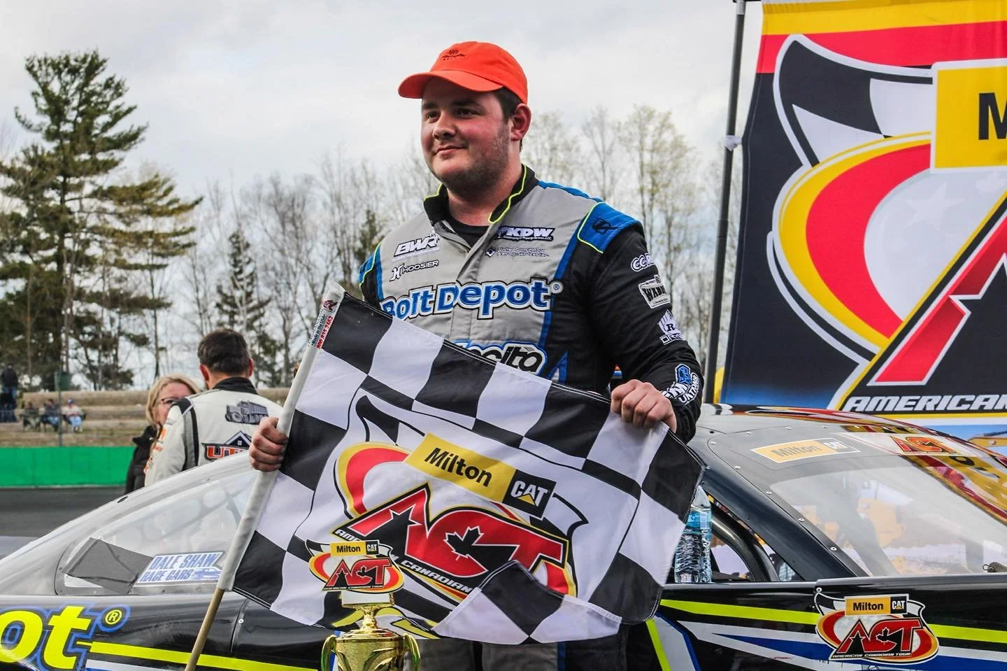 Gabe Brown finally conquers Thunder Road 🏁

He&rsquo;s now taken the win in an astonishing 6 of the last 18 Milton CAT American Canadian Tour events