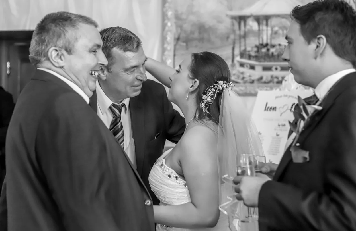 Olivia&Leon-JasminChadwickPhotography-107.jpg