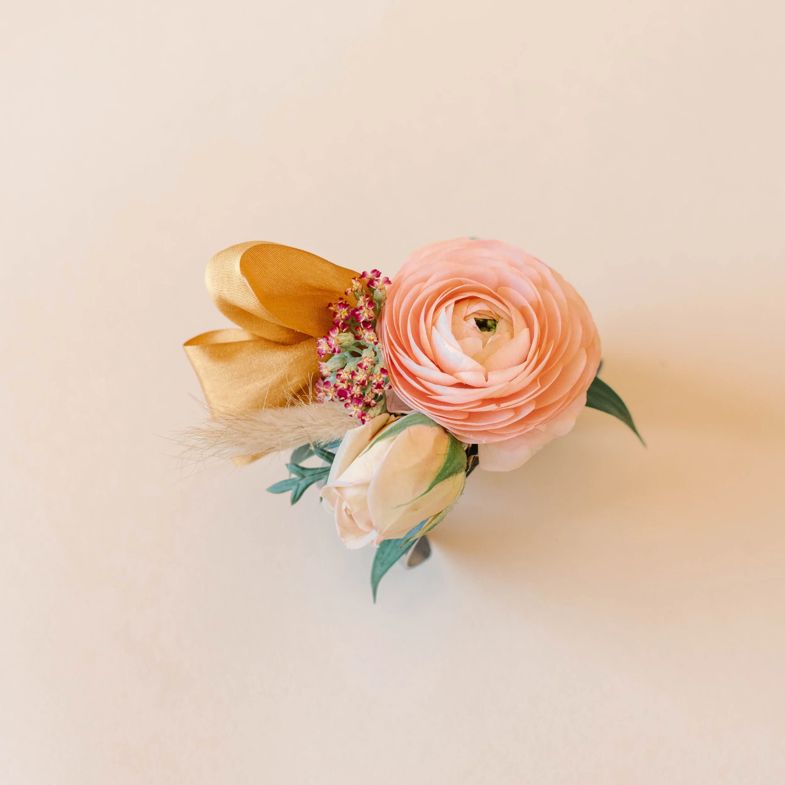 Amber Dusk Corsage