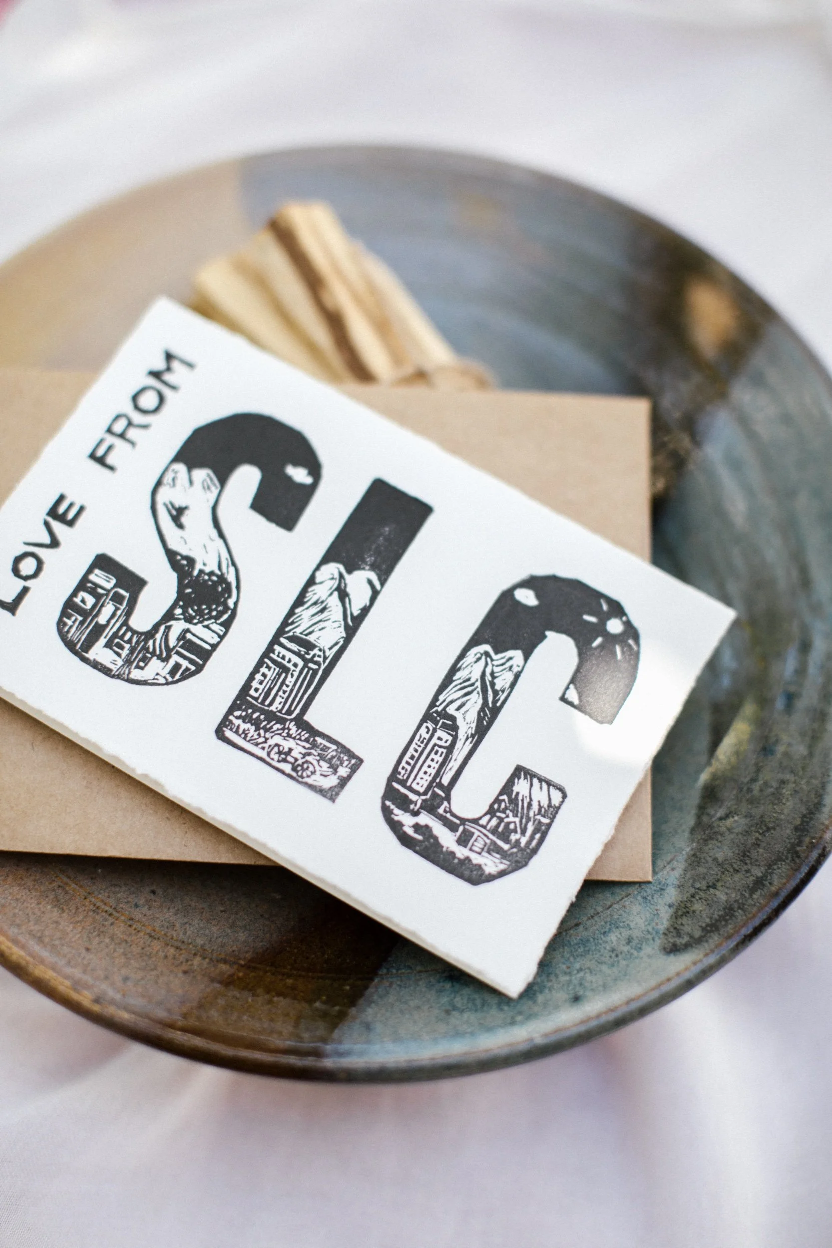 21889DCE-F8EE-4C3C-AD5F-FD23D0202FFE