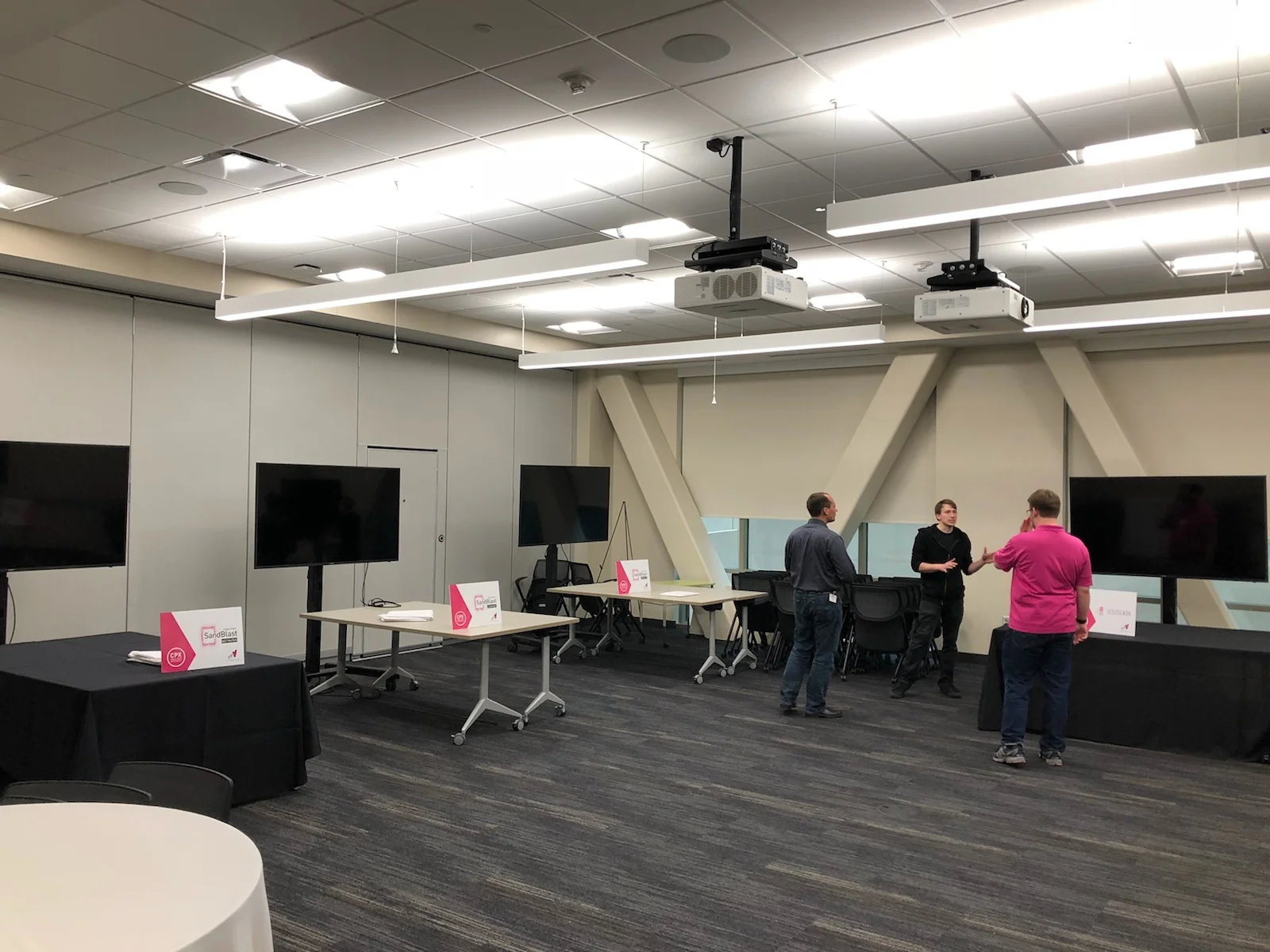 Picture of AV for You TV rental in Minneapolis