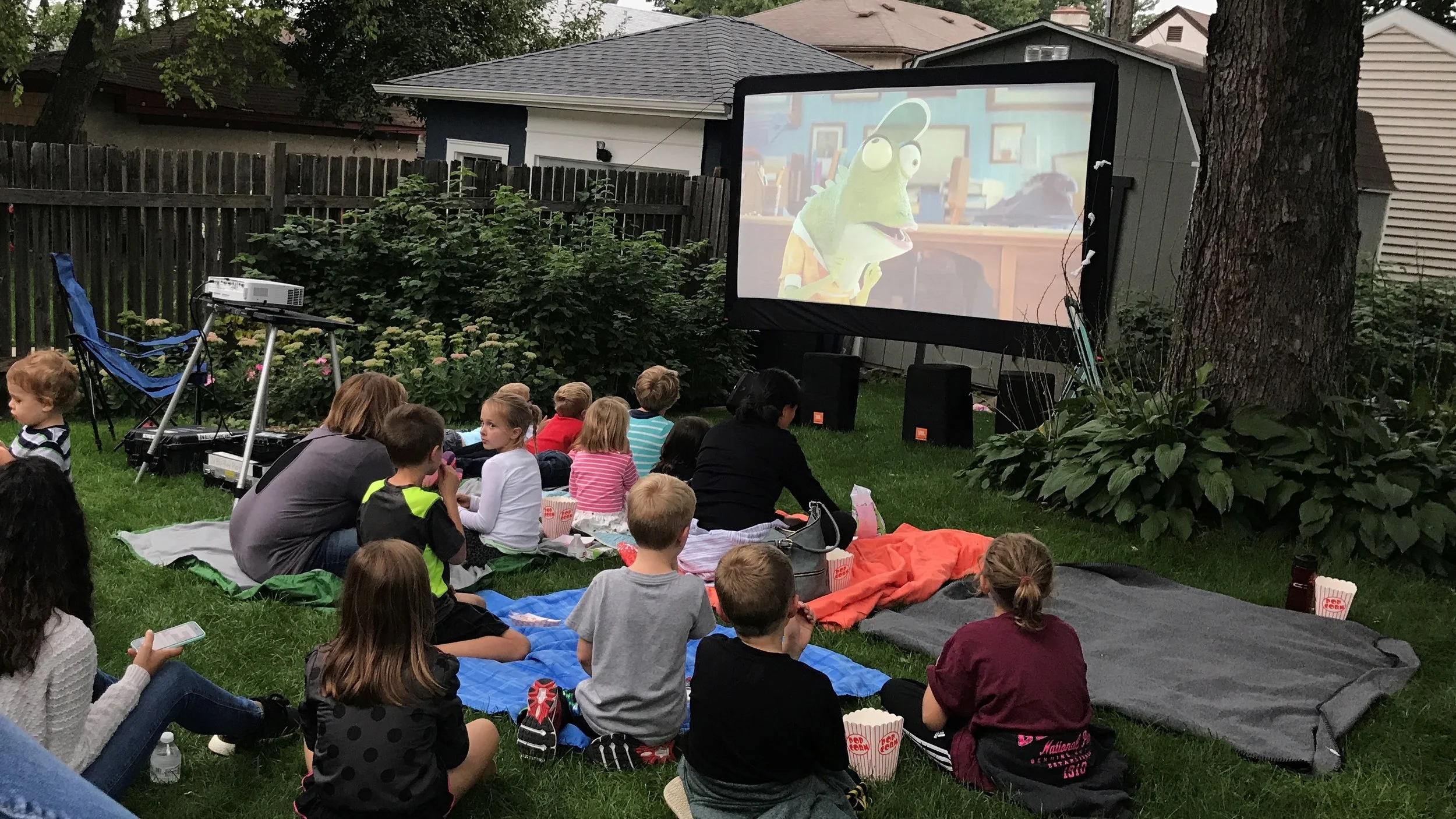 Outdoor Movie Equipment Rental