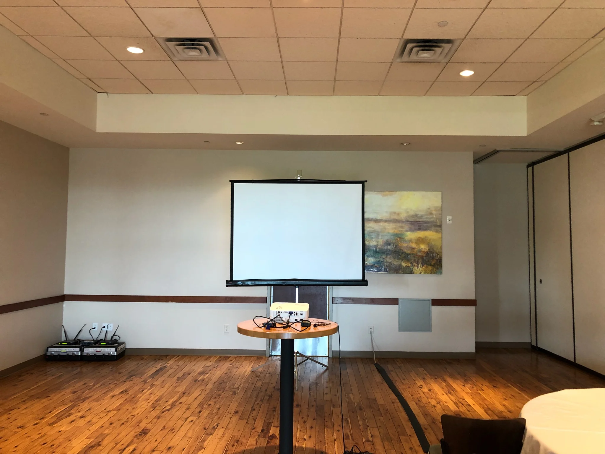 Microphone Rental at Pinstripes in Edina