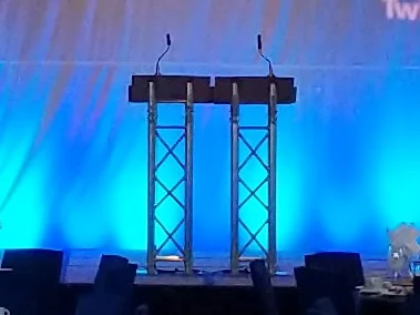 Rent a Podium in Minneapolis & St Paul Minnesota