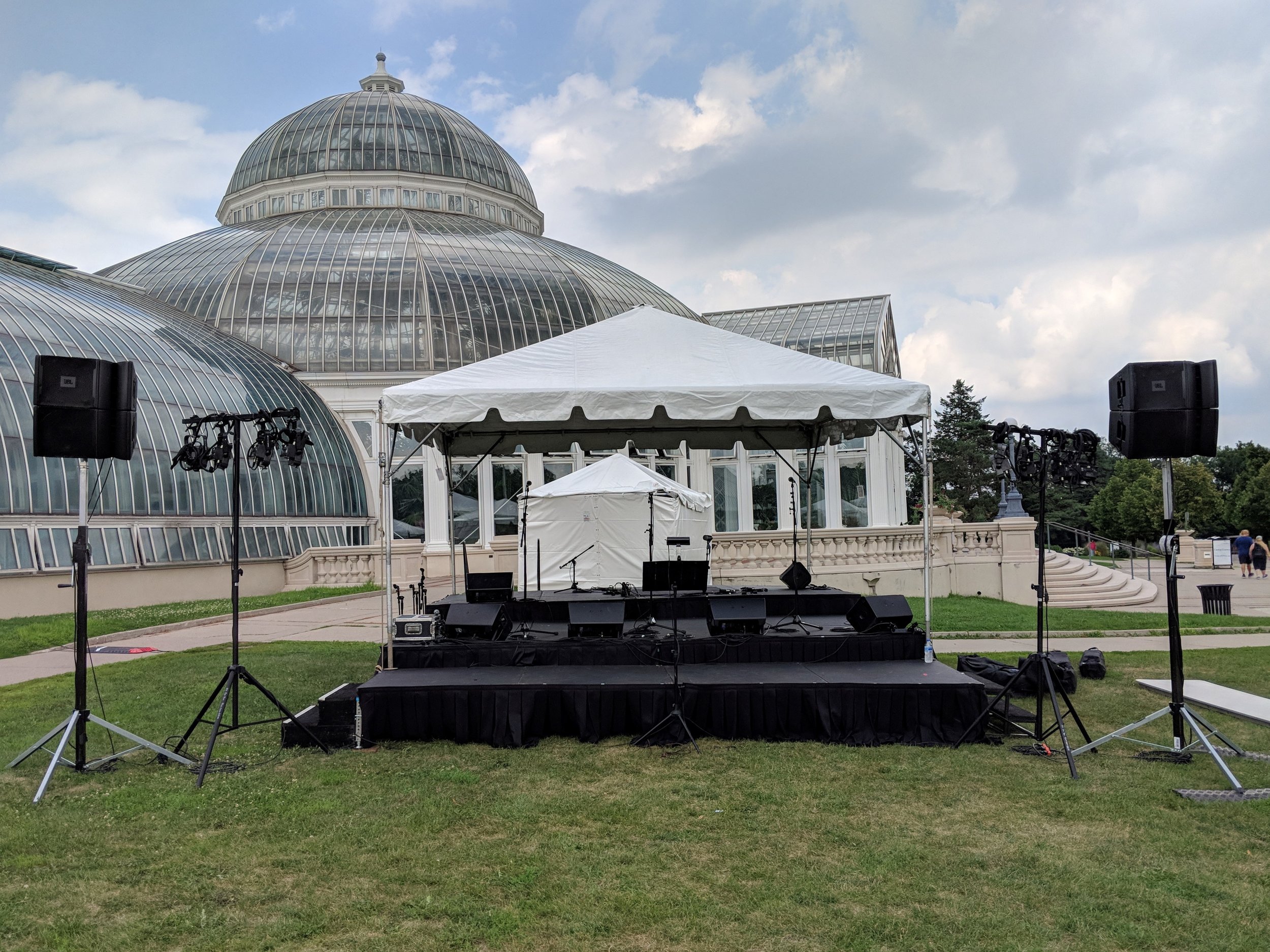 Rein in Sarcoma’s Party in the Park at the Como Zoo Conservatory