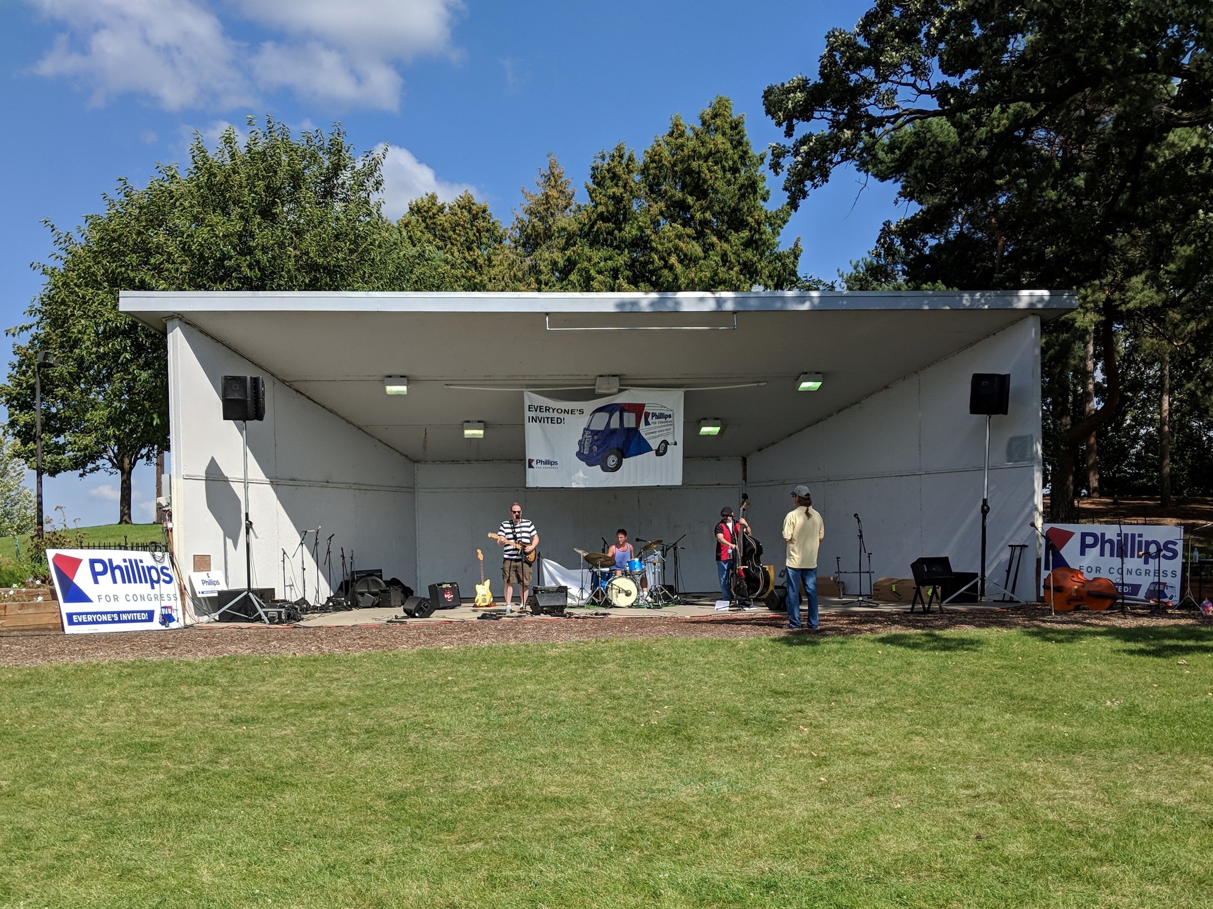 Audio Rental for Dean Phillips Campaign Event