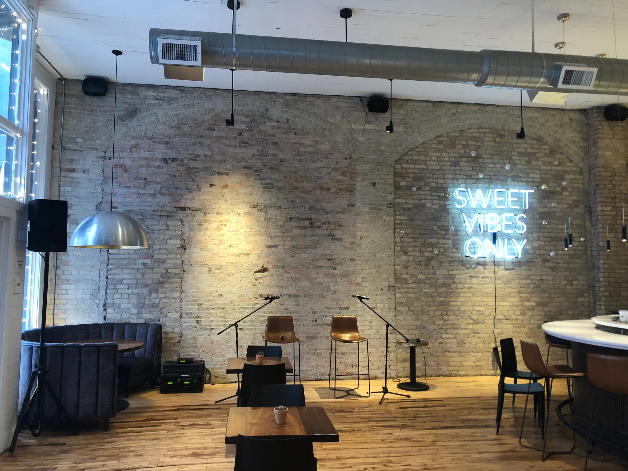 PA System Rental at Edward’s Dessert Kitchen in Minneapolis