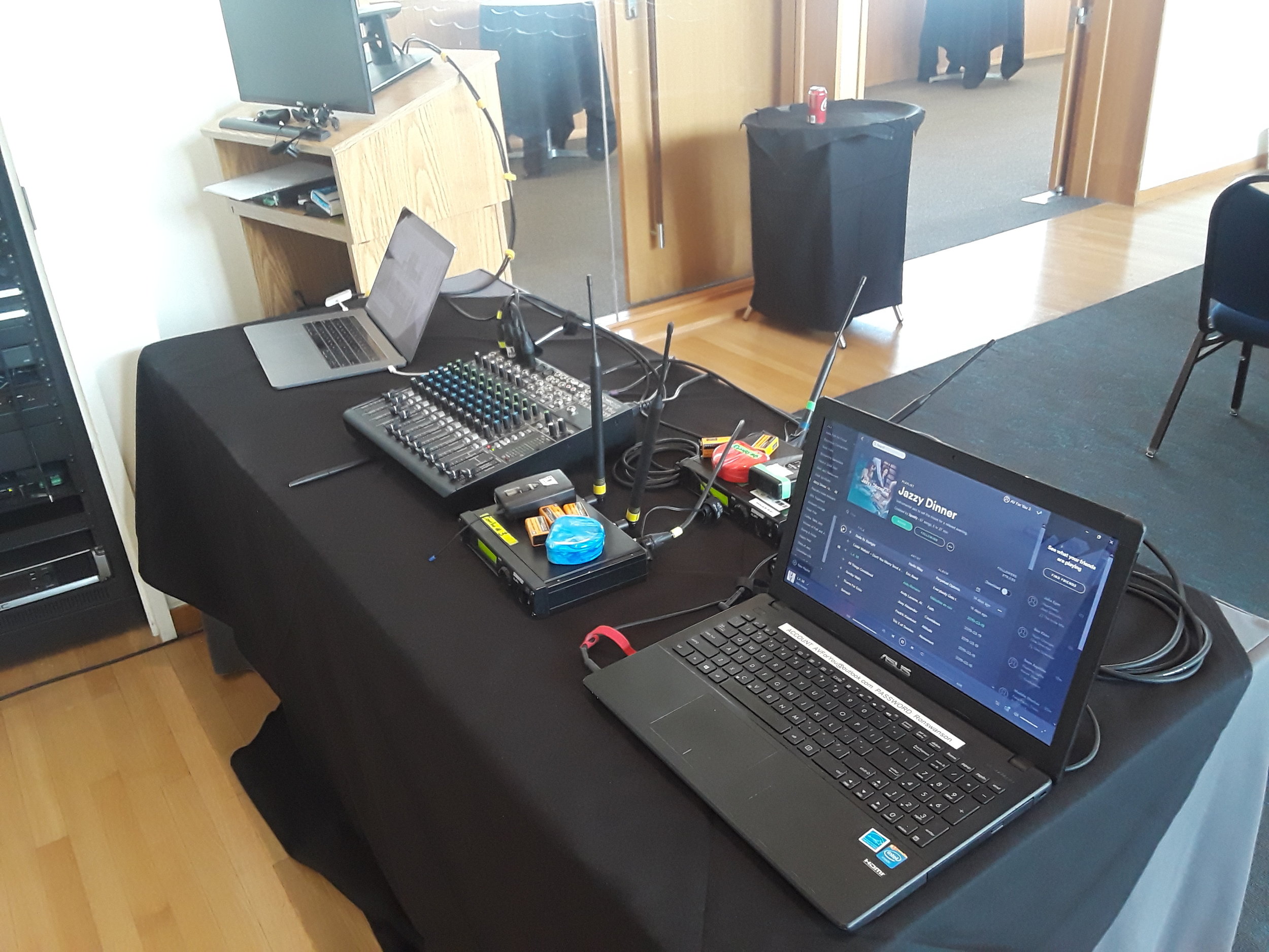 Picture of AV for You Tech Table&nbsp;at the American Swedish Institute in Minneapolis