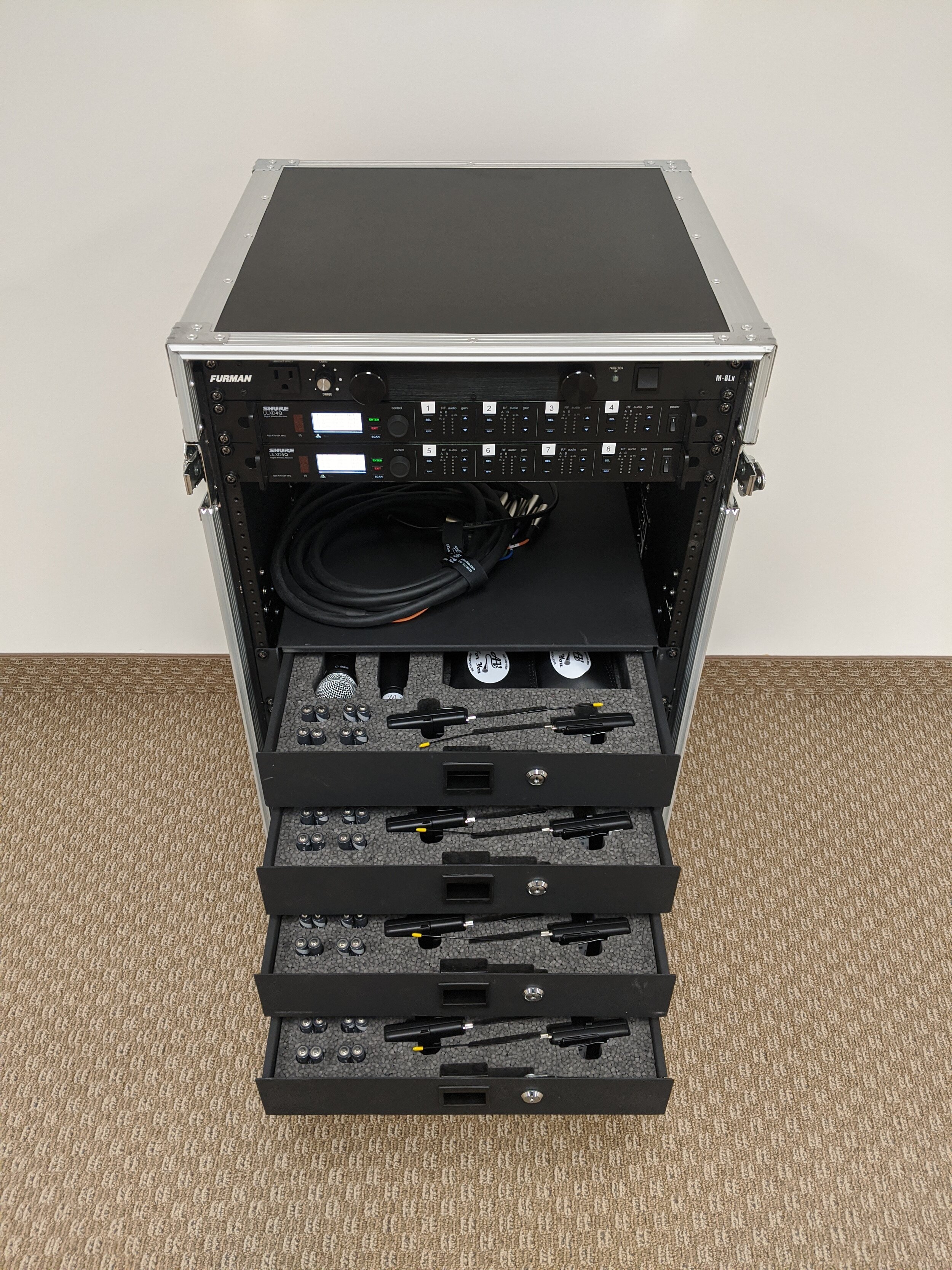 $660 Shure ULX-D 8x Combo Wireless Microphone Rack (with two Omnidirectional Antennas)
