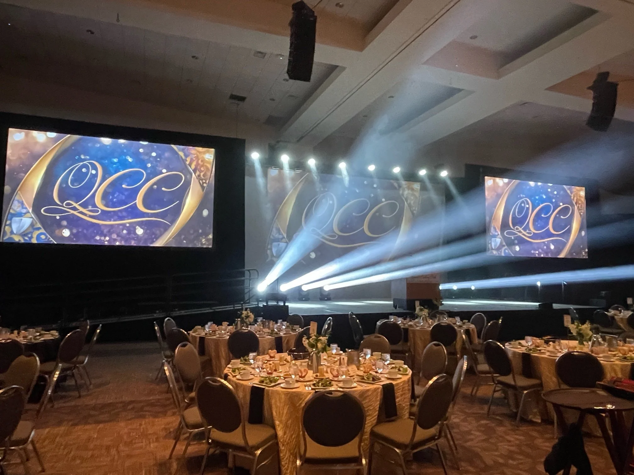 Projector Screen Rentals at AV For You