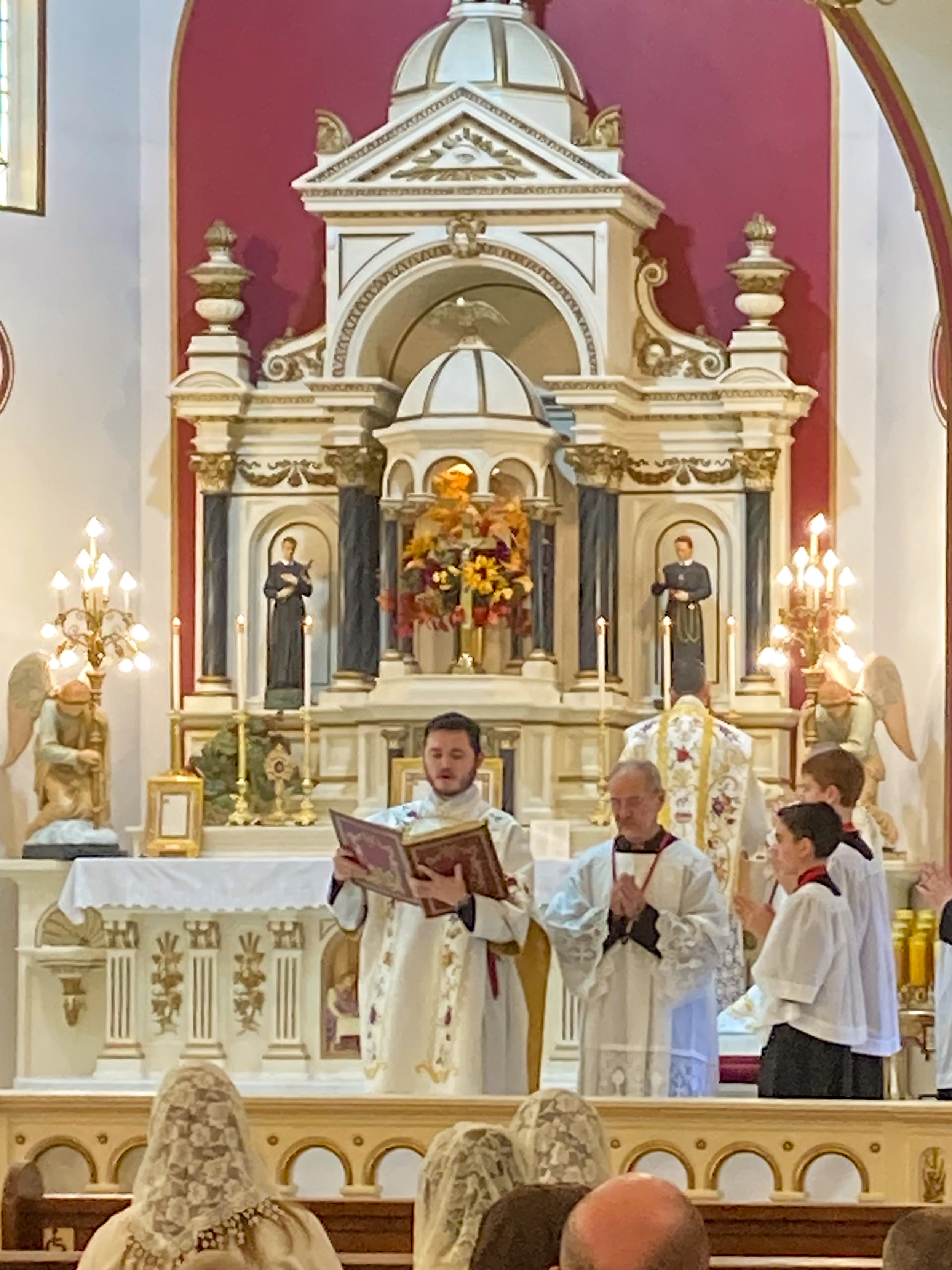 2022 Holy Face Conference-40.JPG