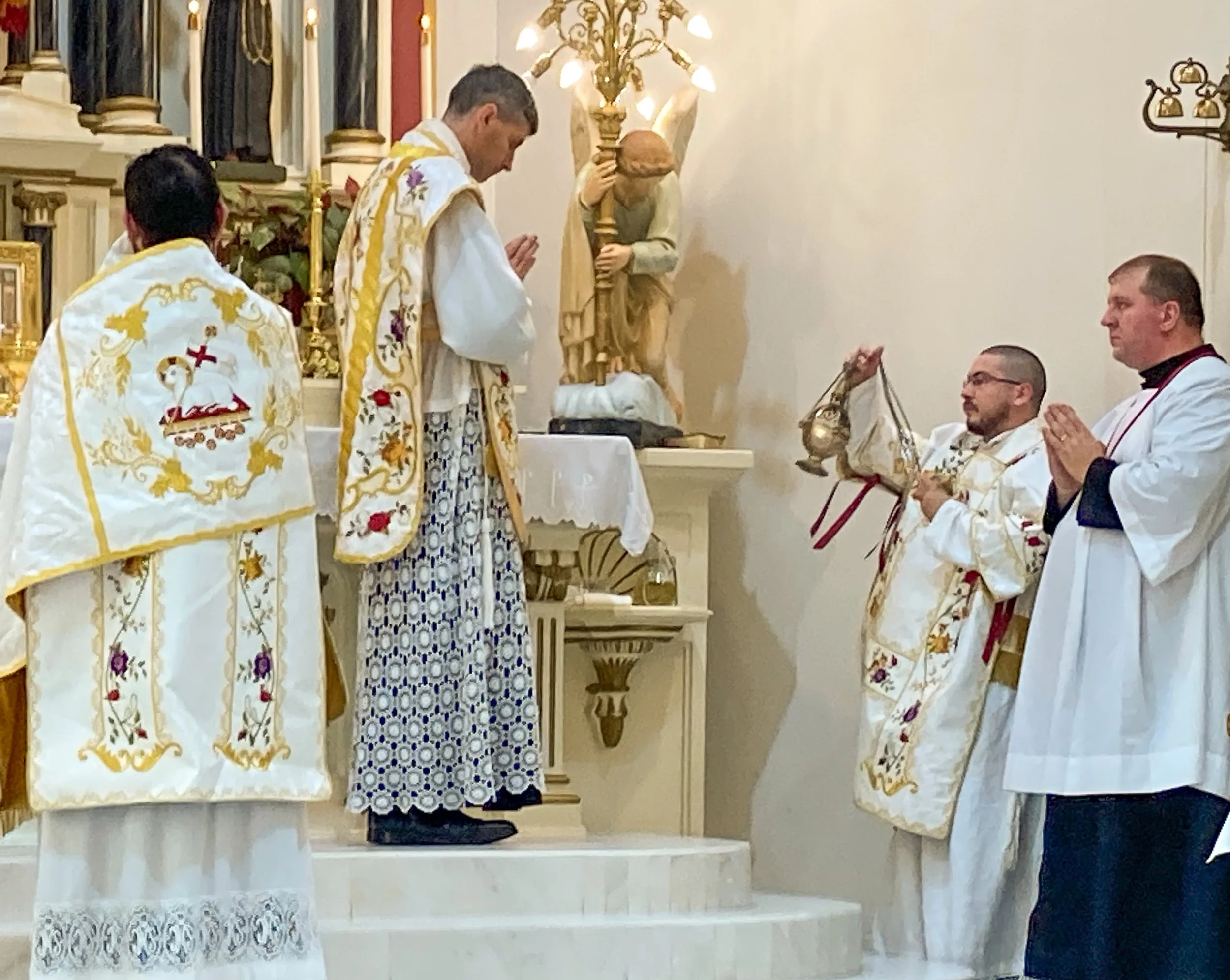 2022 Holy Face Conference-56.JPG