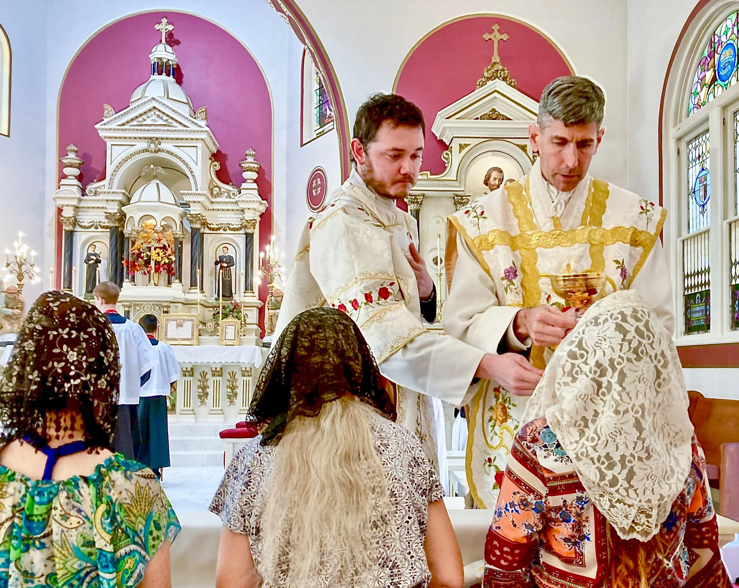 2022 Holy Face Conference-76.JPG