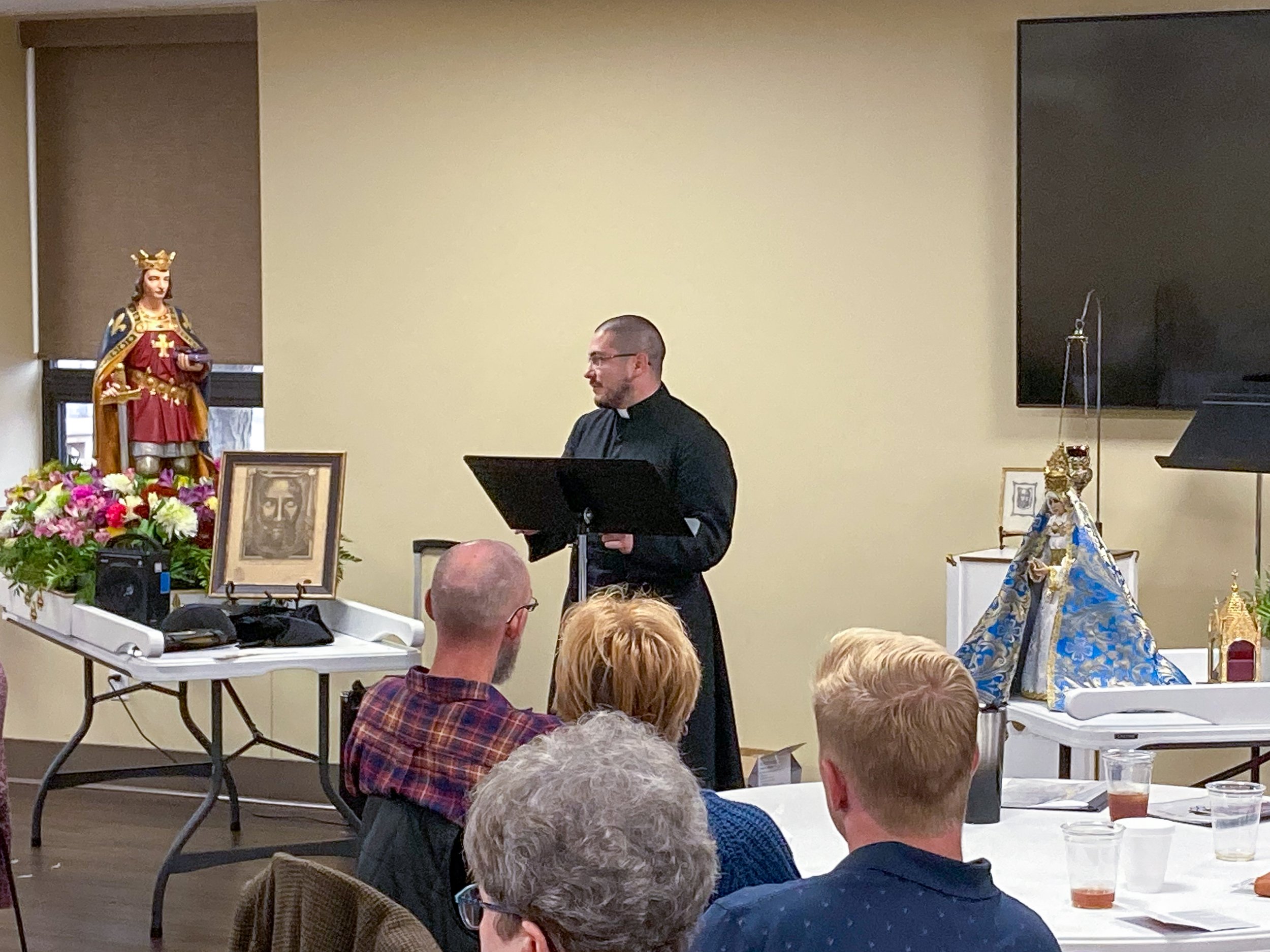 2022 Holy Face Conference-85.JPG