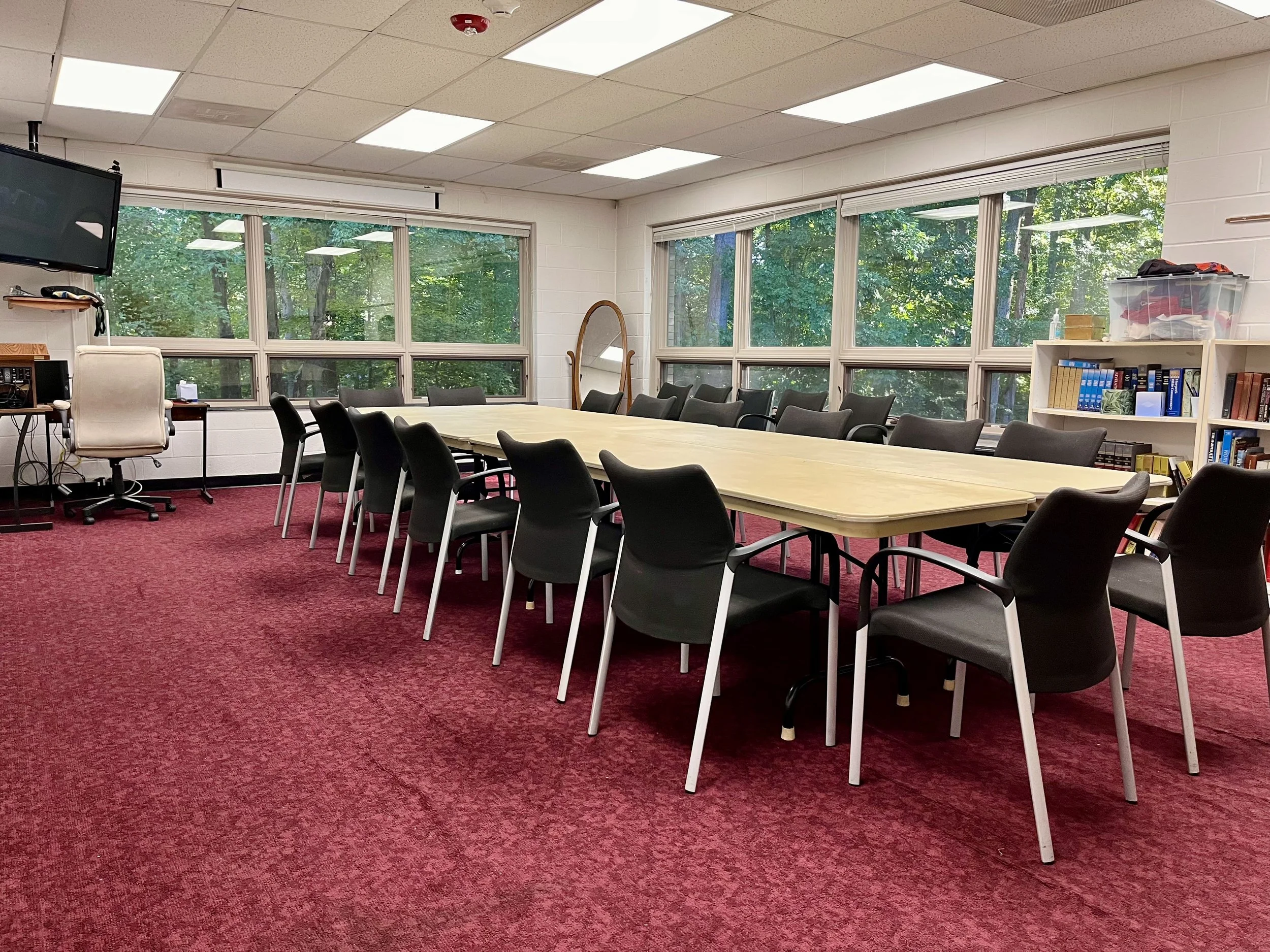 Room_8_(d).jpg