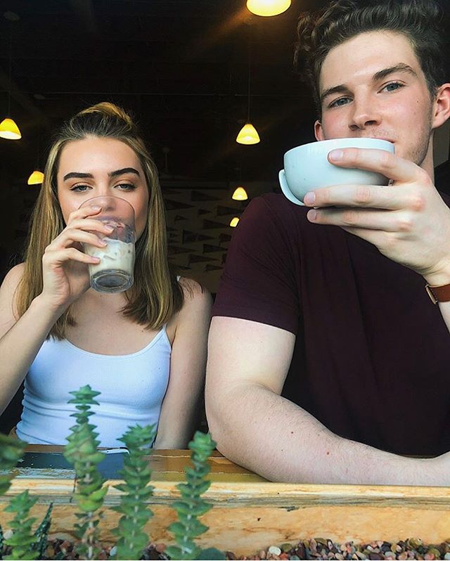 Do it look like we stressing?
_
#904coffee 
_
📍: @vagabondcoffeeco 
_
Repost: 📸: @picturesofjackson 
_
_
_
_
_
_
_
_
_
_
#andotherstories #coffeenclothes #stylepost #simplestyle #mugsofinstagram 
#teaaddict #mugshotmonday #3dprint #yks #beverage #i