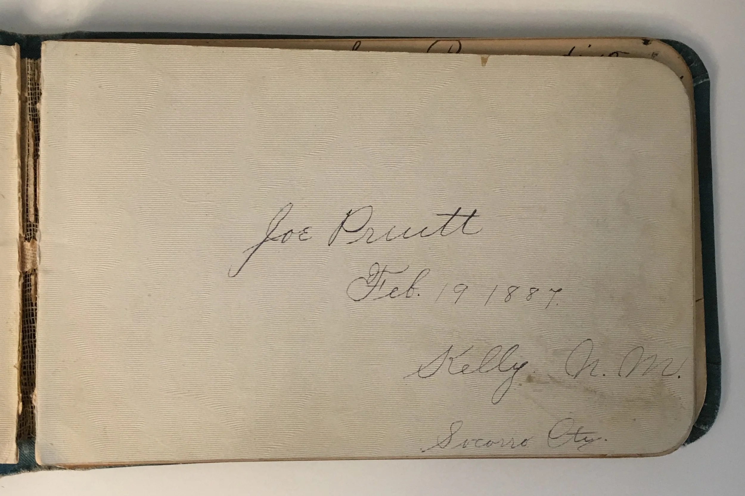 AutographAlbumJP.3.jpg