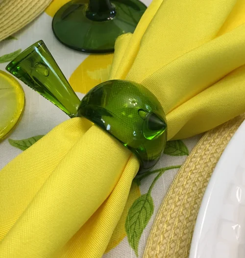 How to Use Napkin Rings With Cloth Napkins: Stylish Table Tips 2 How to Use Napkin Rings With Cloth Napkins: Stylish Table Tips