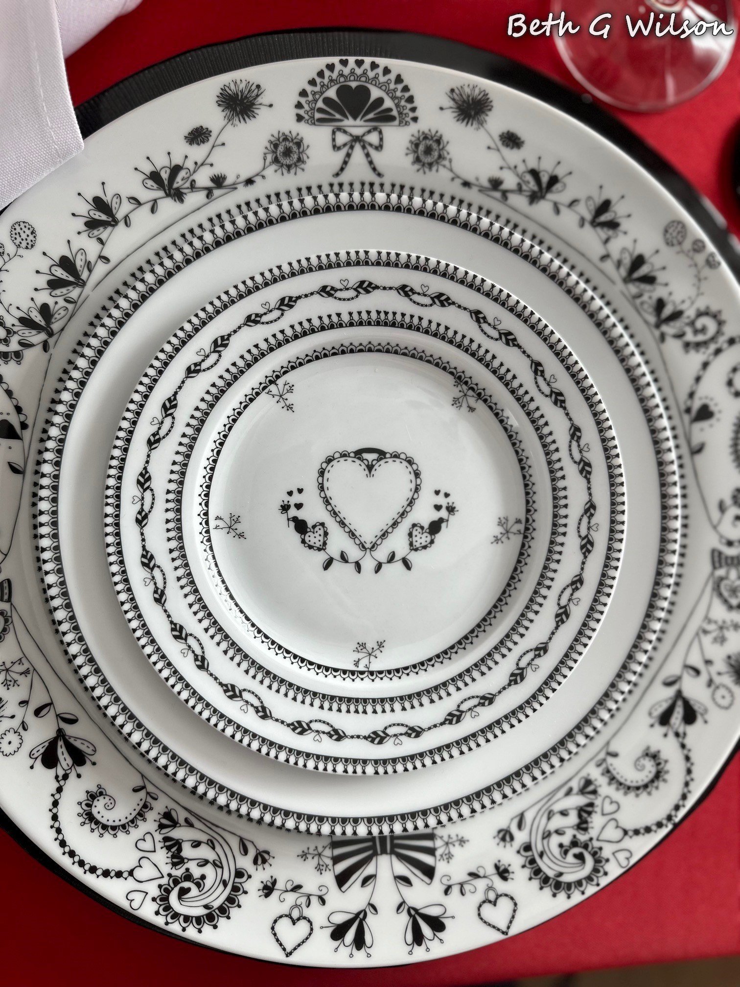 Valentine's Day Plates Set and Cups