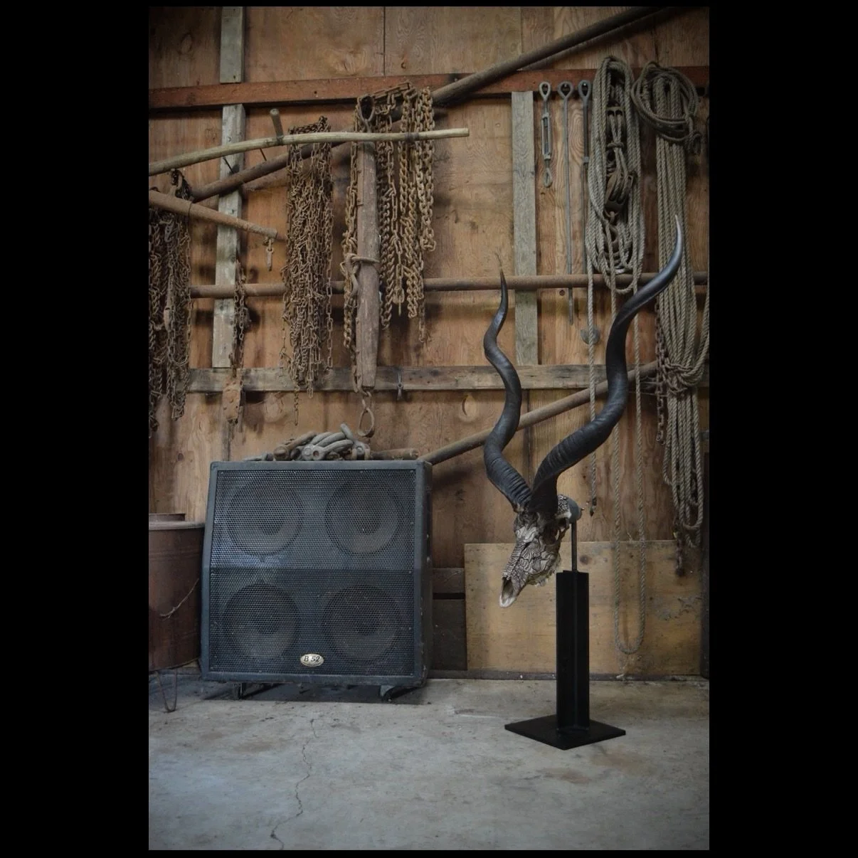 &ldquo;Deep Cuts&rdquo; with @alexreisfar 
 
 tonight, 5/9 5-9

@brassworksgallery 
3022 NE Glisan 

Portland Oregon

&ldquo;Breath of Clover&rdquo; an expansive group show, as well as &ldquo;Late to the Party&rdquo; from @annieowensart open alongsid