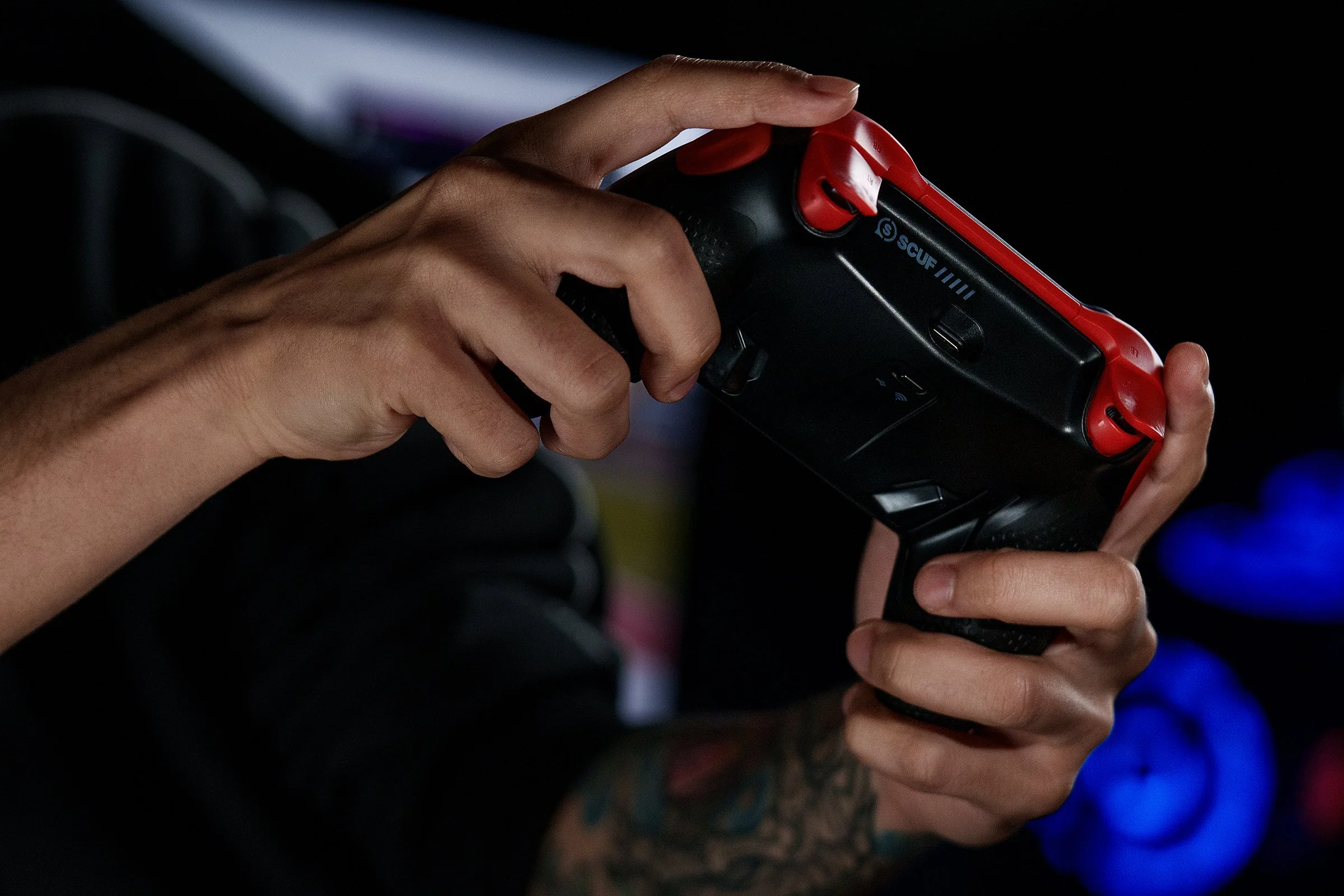 scuf_redbull_24shoot_02.jpg