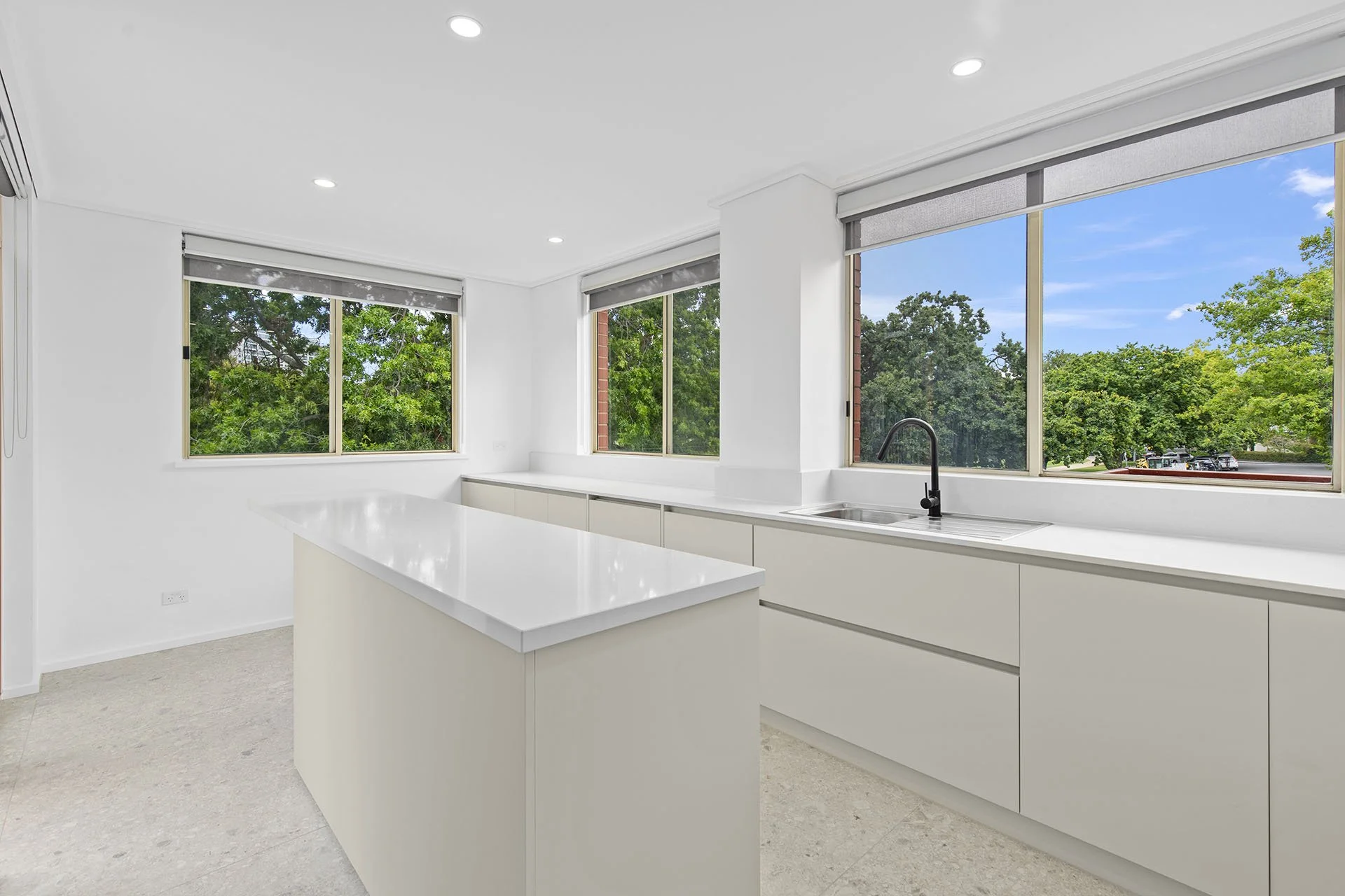 Open for Inspection 7/21 Park Lane Sth Yarra